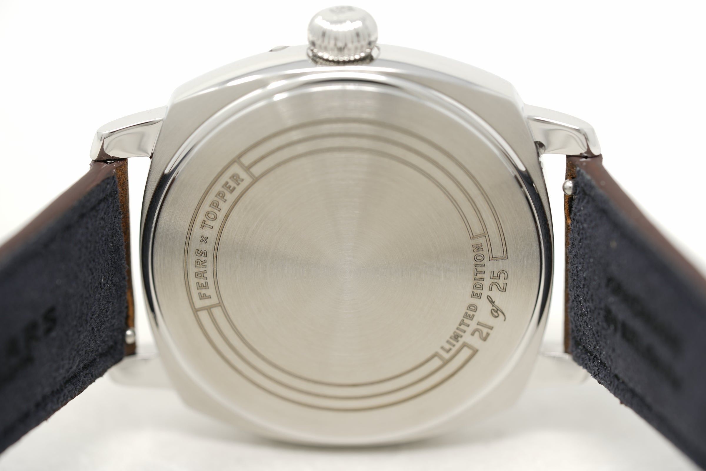 Pre-Owned Fears Brunswick 40 Topper Edition Series II Snowed In