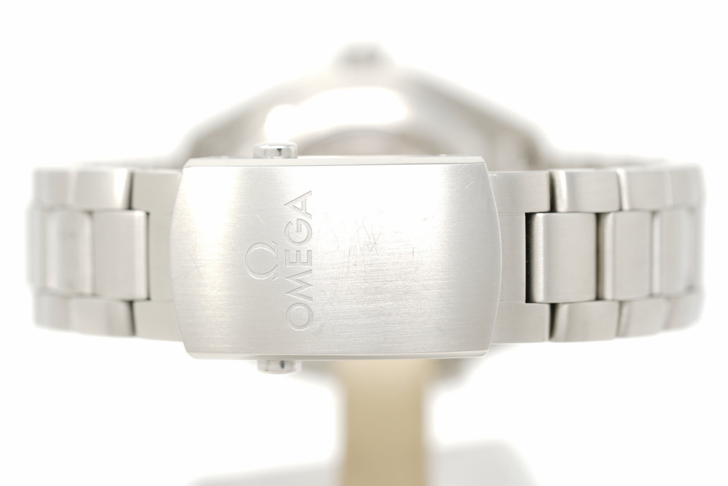 Pre-Owned Omega Seamaster Planet Ocean 215.30.40.20.03.001