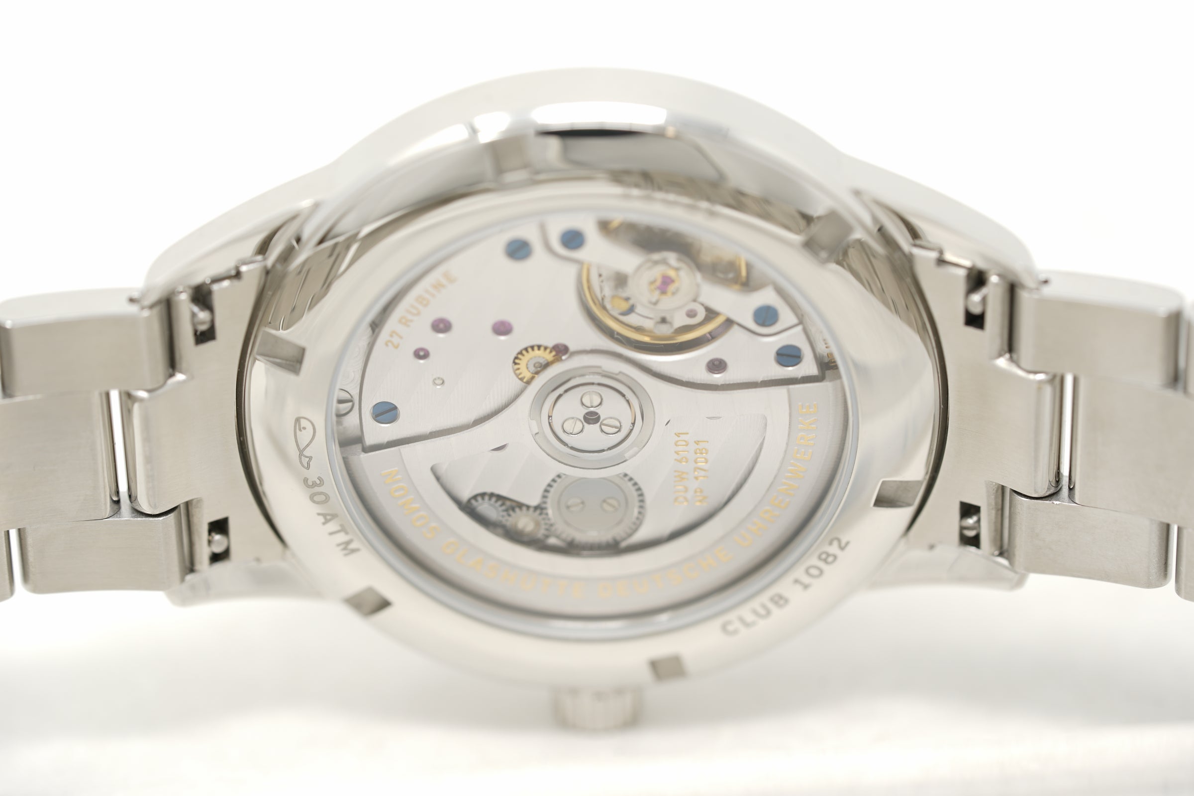 Pre-Owned Nomos Glashütte Club Sport Neomatik 42 Date Black 781