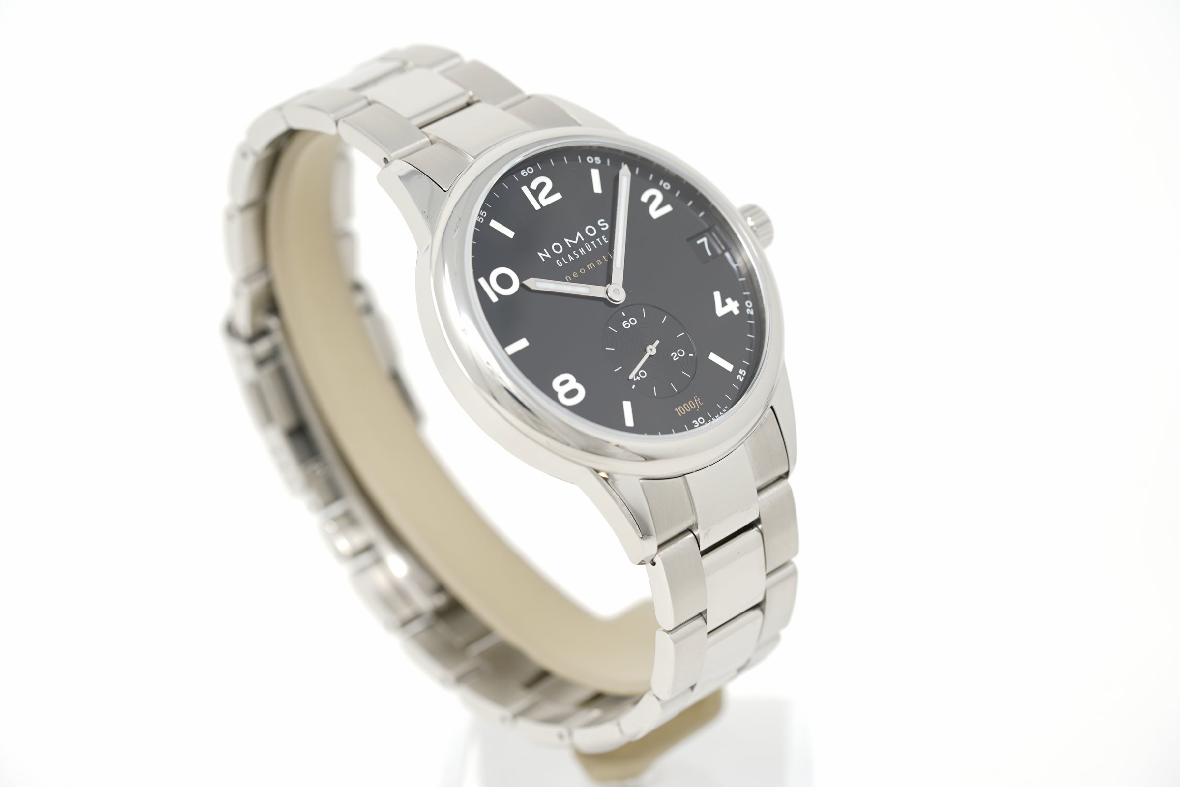 Pre-Owned Nomos Glashütte Club Sport Neomatik 42 Date Black 781