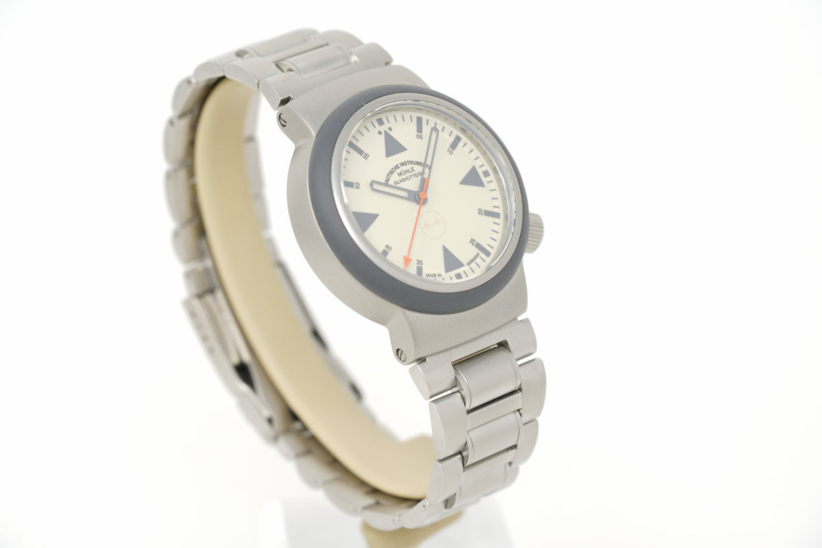 Pre-Owned Mühle Glashütte S.A.R. Rescue Timer 49Crowns LE M1-41-08-201