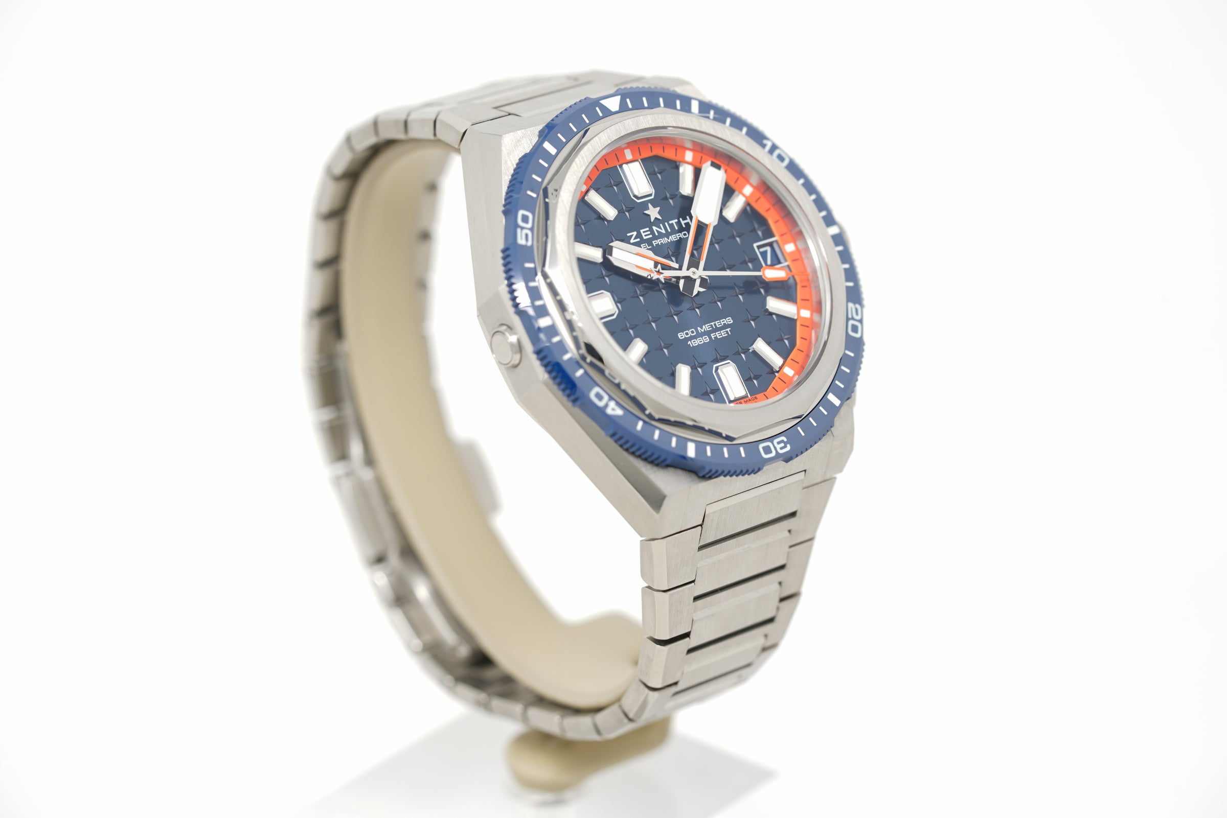 Pre-Owned Zenith DEFY Extreme Diver 95.9601.3620/51.I301