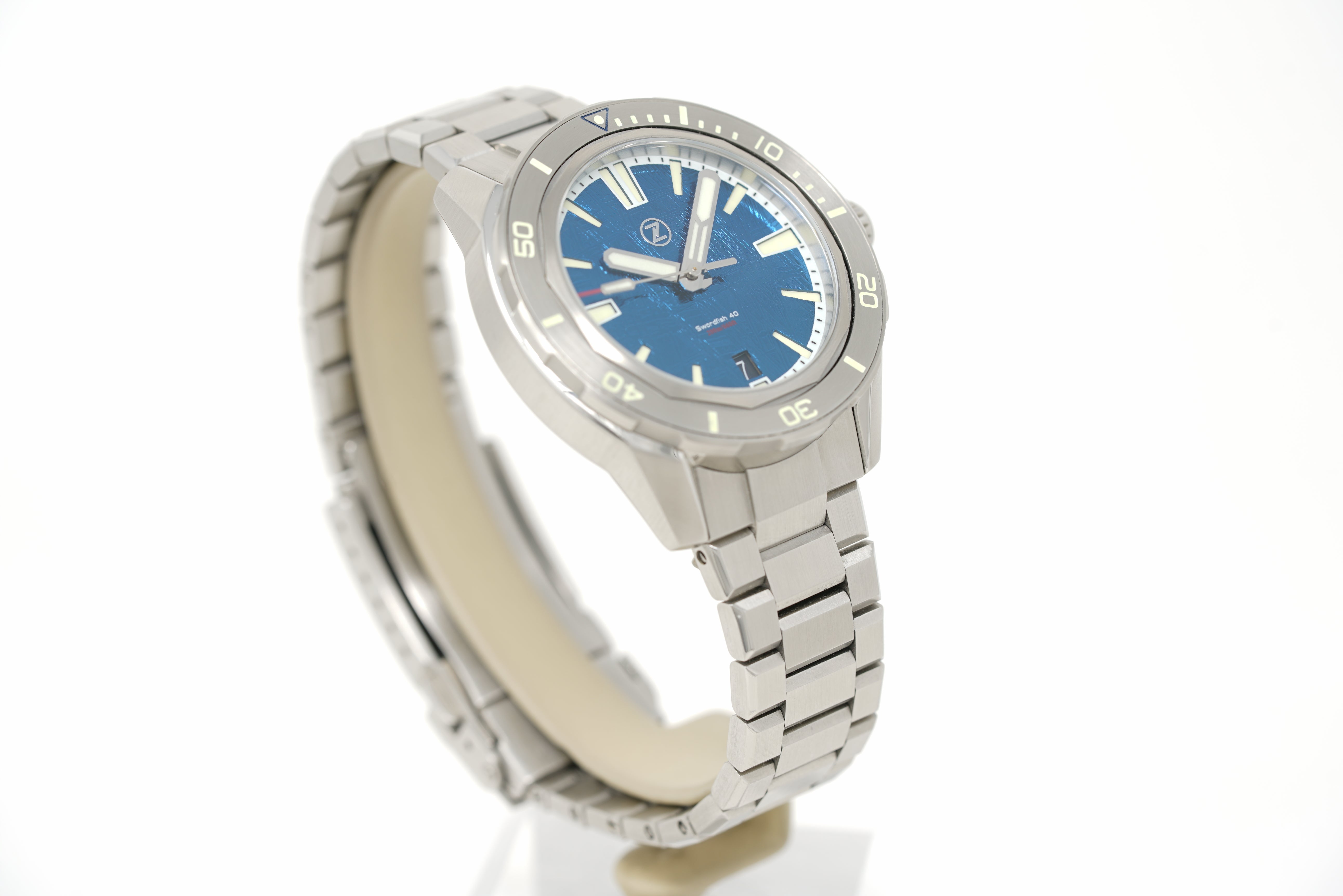 Pre-Owned Zelos Swordfish 40mm SS Blue Meteorite – Topper Fine