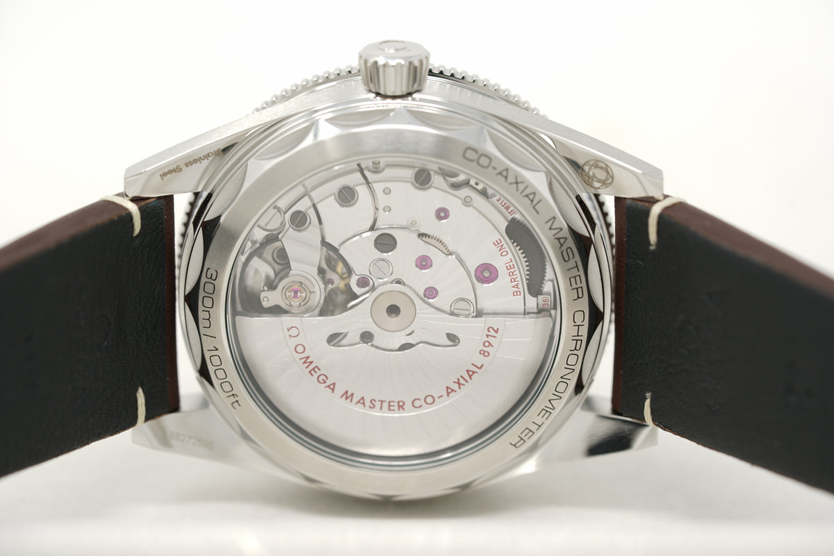 Pre-Owned Omega Seamaster 300 234.32.41.21.01.001