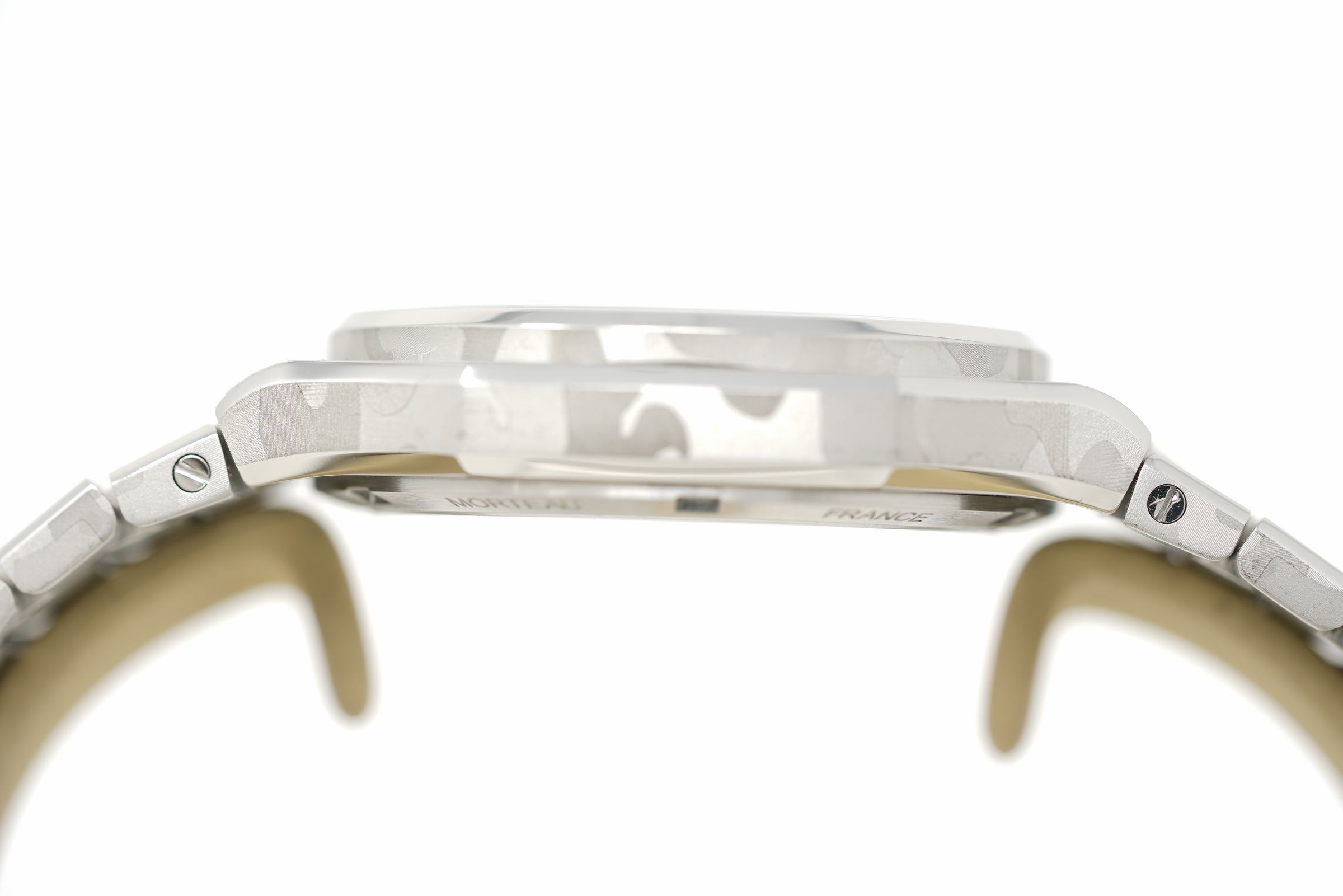 Pre-Owned Yema Wristmaster Slim Small Seconds CMM.29 Camo 76.26.29.09.SN.M