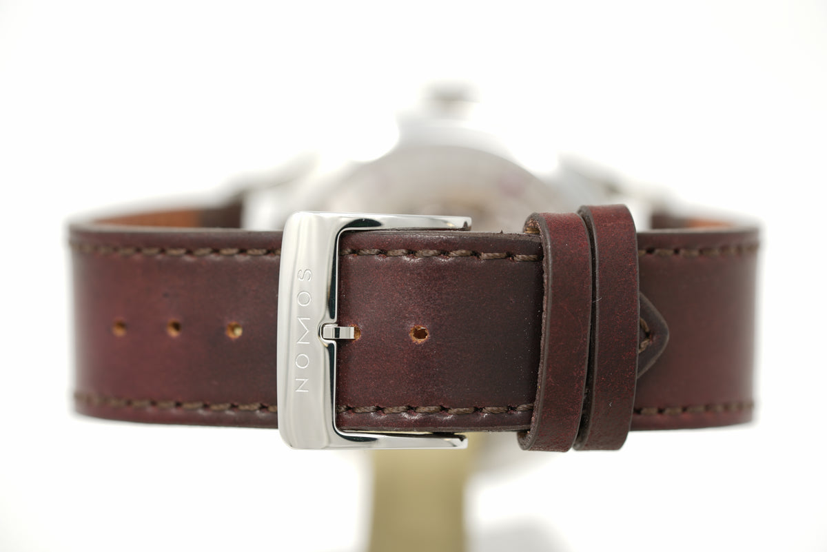 Pre-Owned Nomos Glashütte Minimatik 39 Date Gold 1251