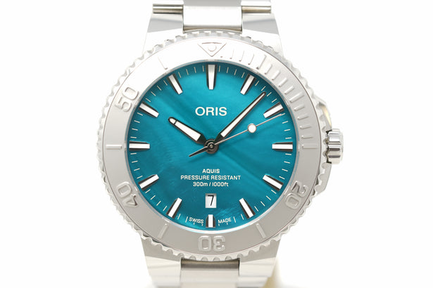Pre-Owned Oris Aquis New York Harbor Limited Edition II 01 733 7789 4187-Set