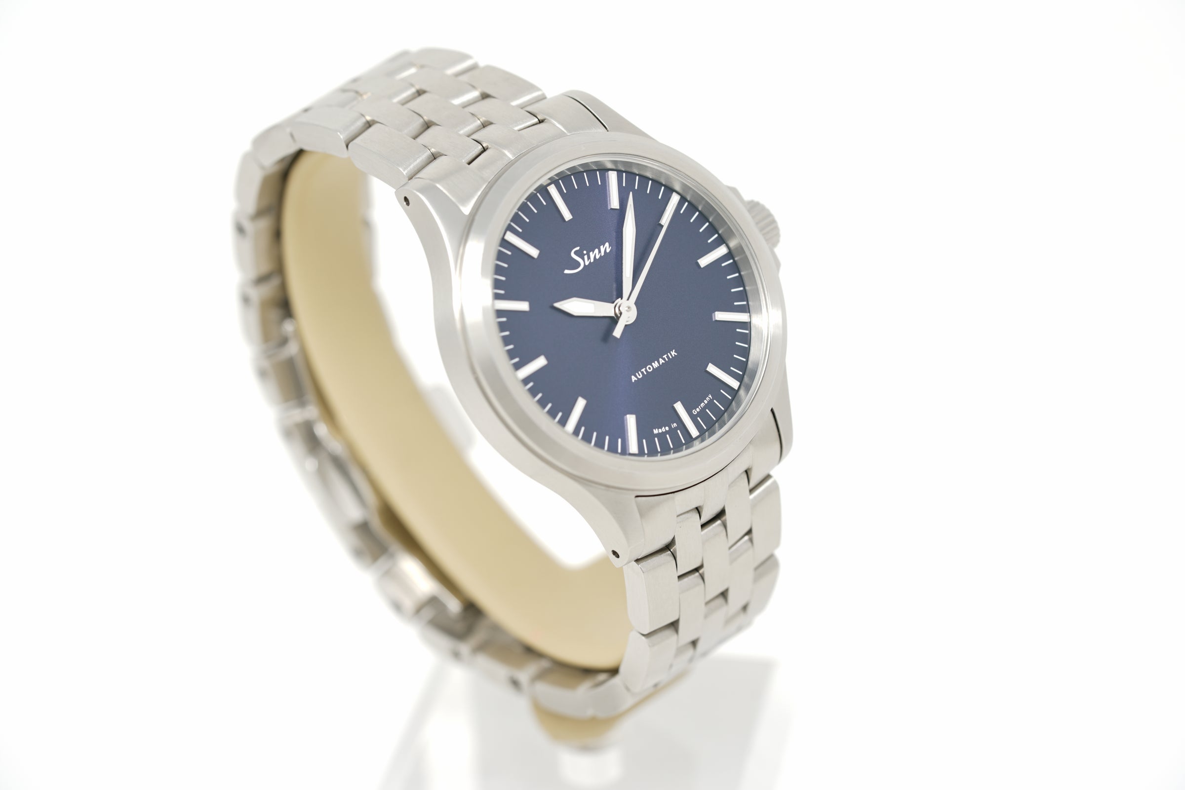 Pre-Owned Sinn 556 I Blue