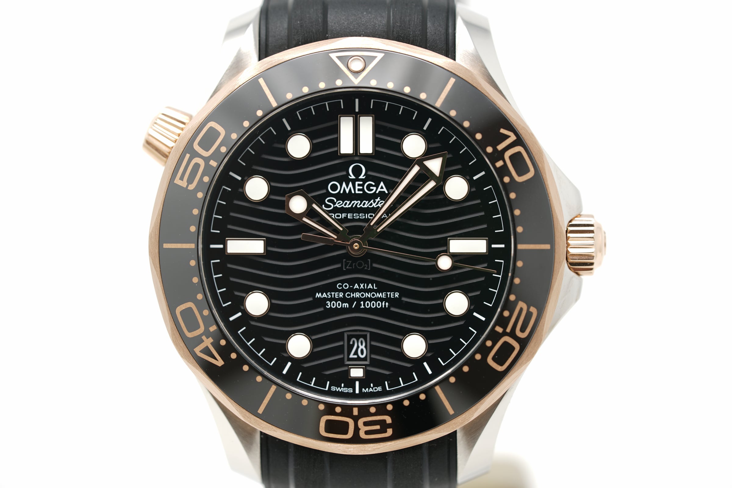 Pre-Owned Omega Seamaster Diver 300M Steel - Sedna™ Gold 210.22.42.20.01.002