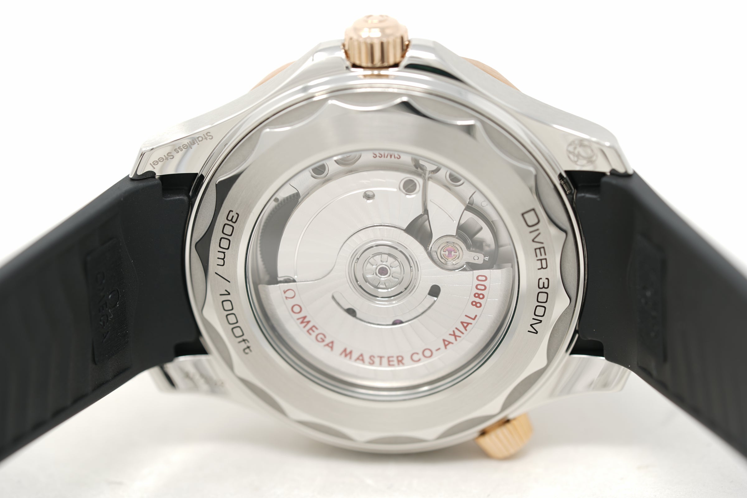 Pre-Owned Omega Seamaster Diver 300M Steel - Sedna™ Gold 210.22.42.20.01.002