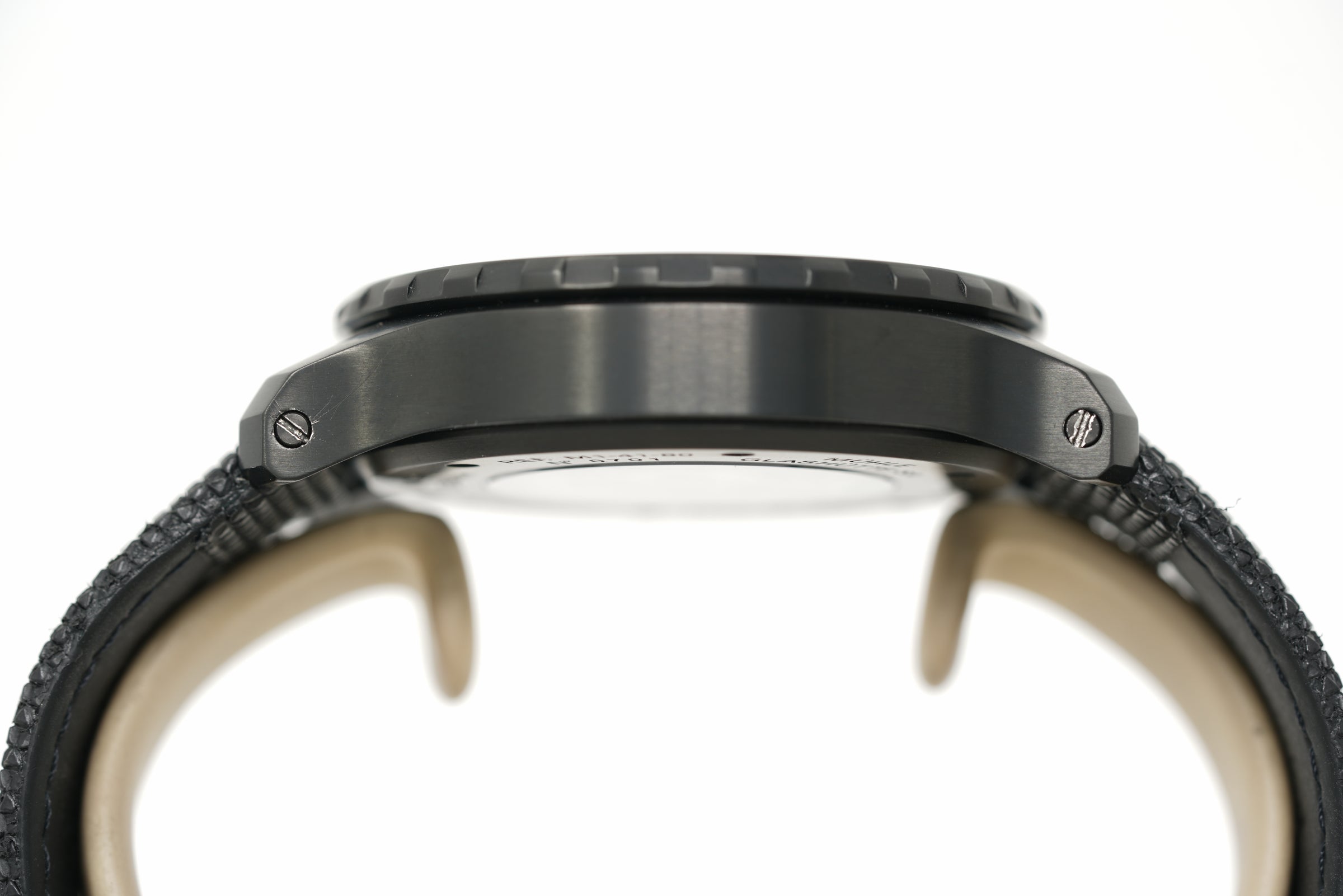Pre-Owned Mühle Glashütte Sea-Timer BlackMotion M1-41-83-CB