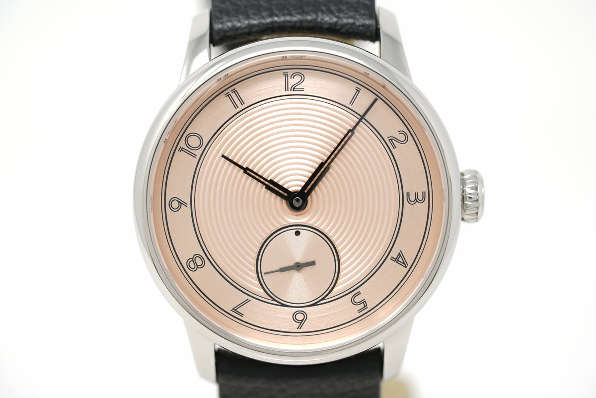 Pre-Owned Louis Erard x The Horophile Metropolis La Petite Seconde Salmon 34248AA64.BVA150