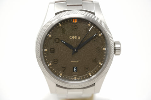 Pre-Owned Oris ProPilot Date 01 733 7805 4167-07 8 20 04LC