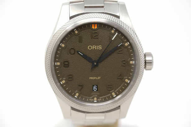 Pre-Owned Oris ProPilot Date 01 733 7805 4167-07 8 20 04LC