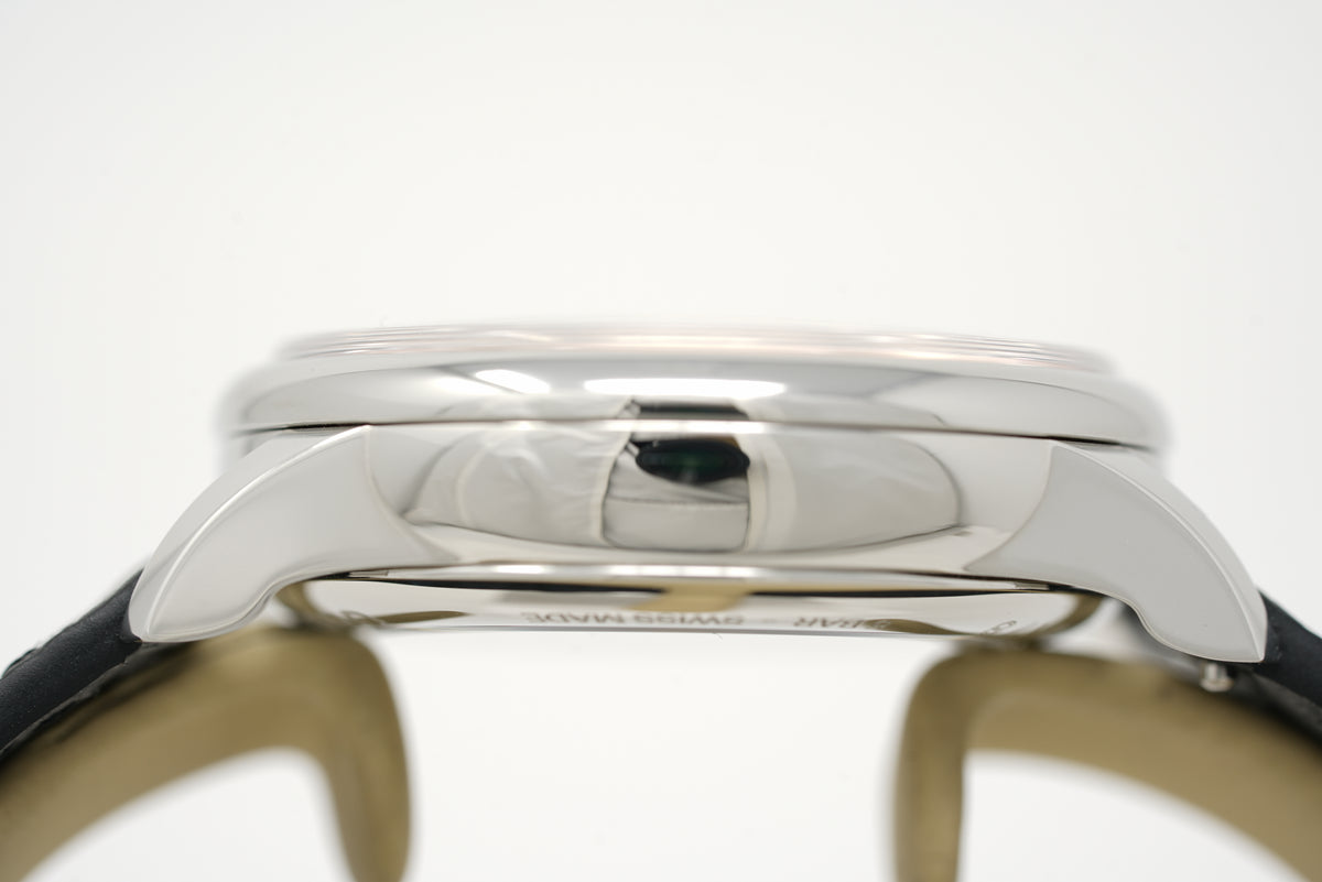 Pre-Owned Louis Erard x The Horophile Metropolis La Petite Seconde Salmon 34248AA64.BVA150