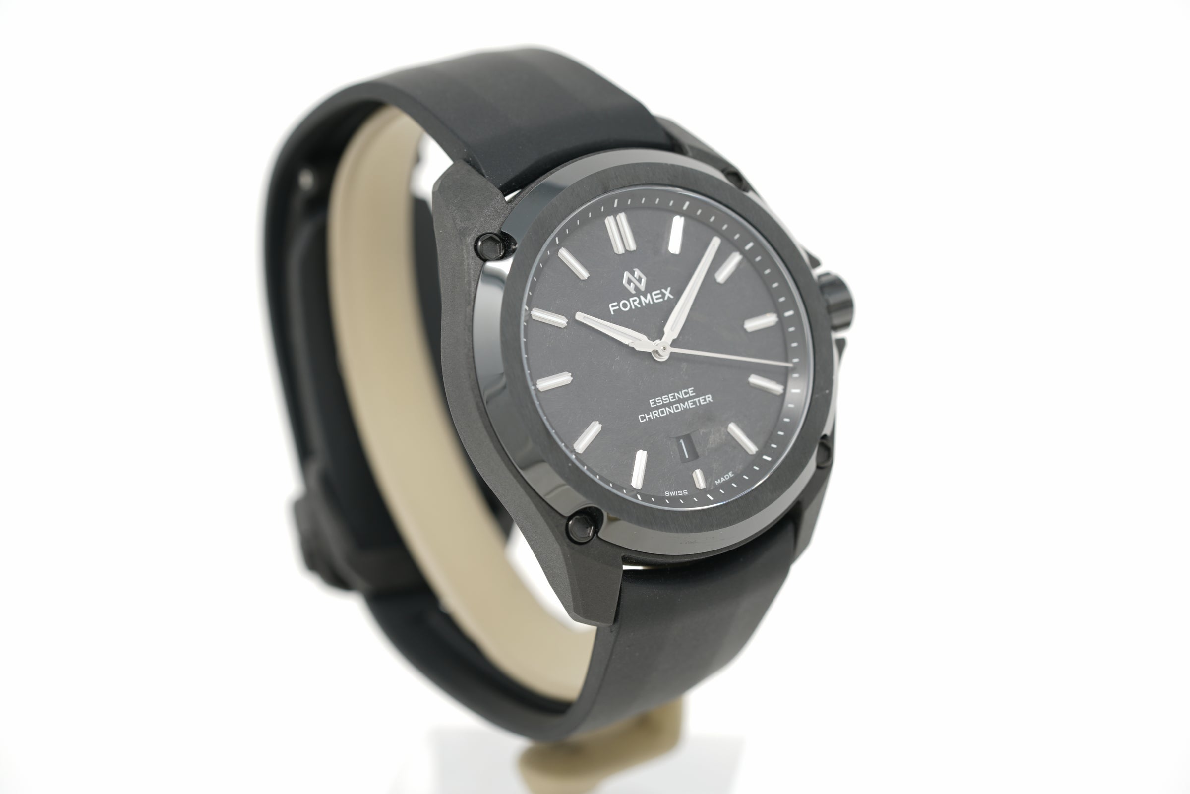 Pre-Owned Formex Essence Leggera 43 Forged Carbon 0330.4.6399