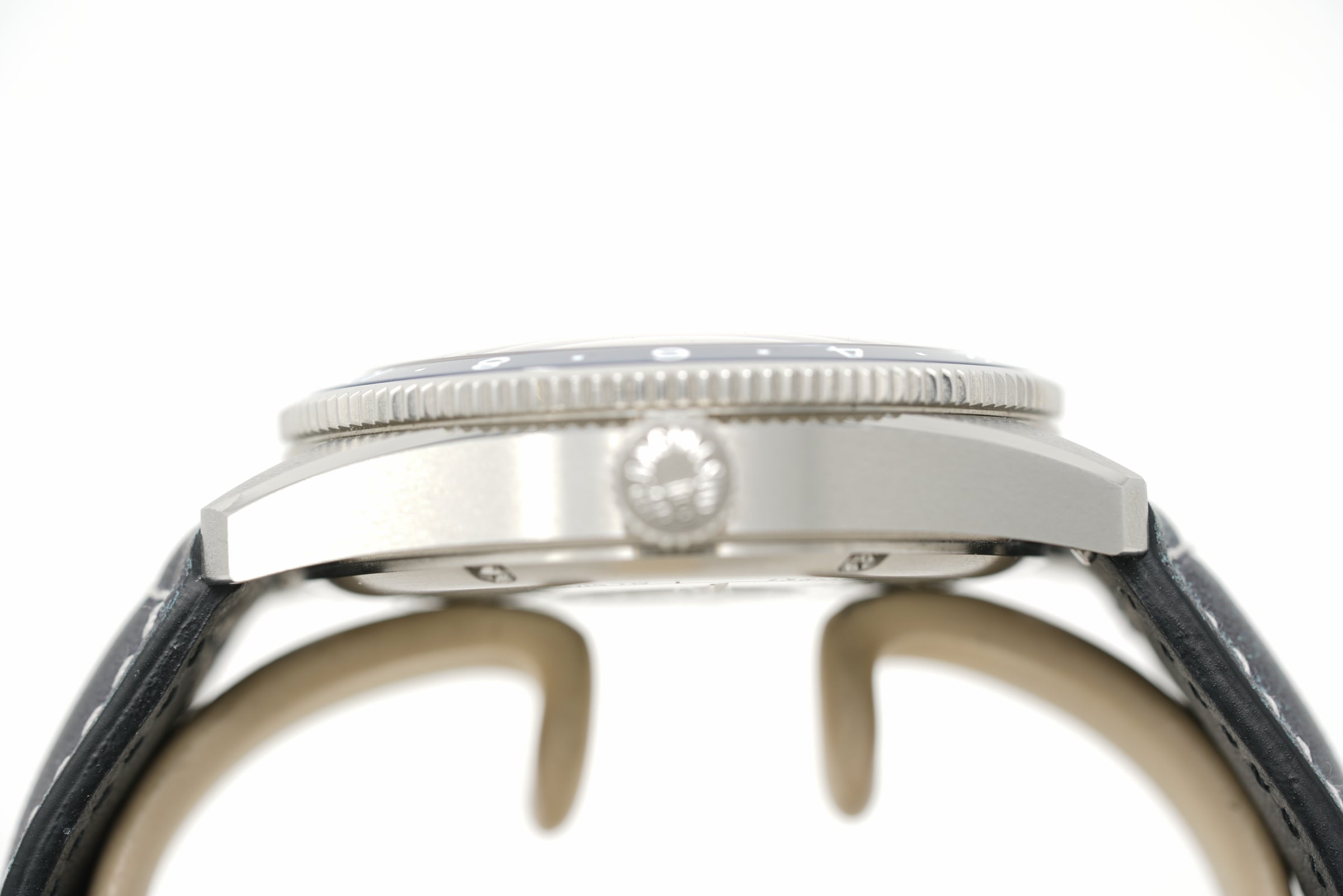 Pre-Owned Longines Spirit Zulu Time L3.812.4.93.2