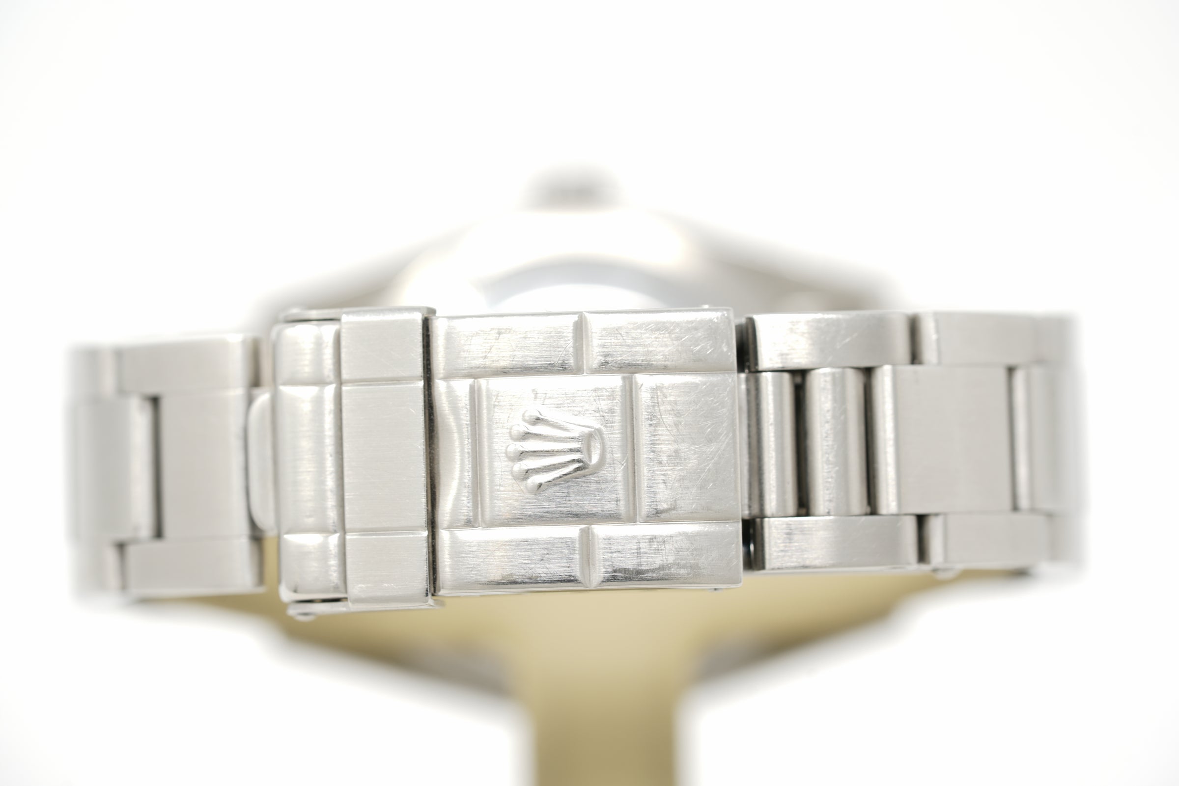 Pre-Owned Rolex Explorer 114270 Y Serial