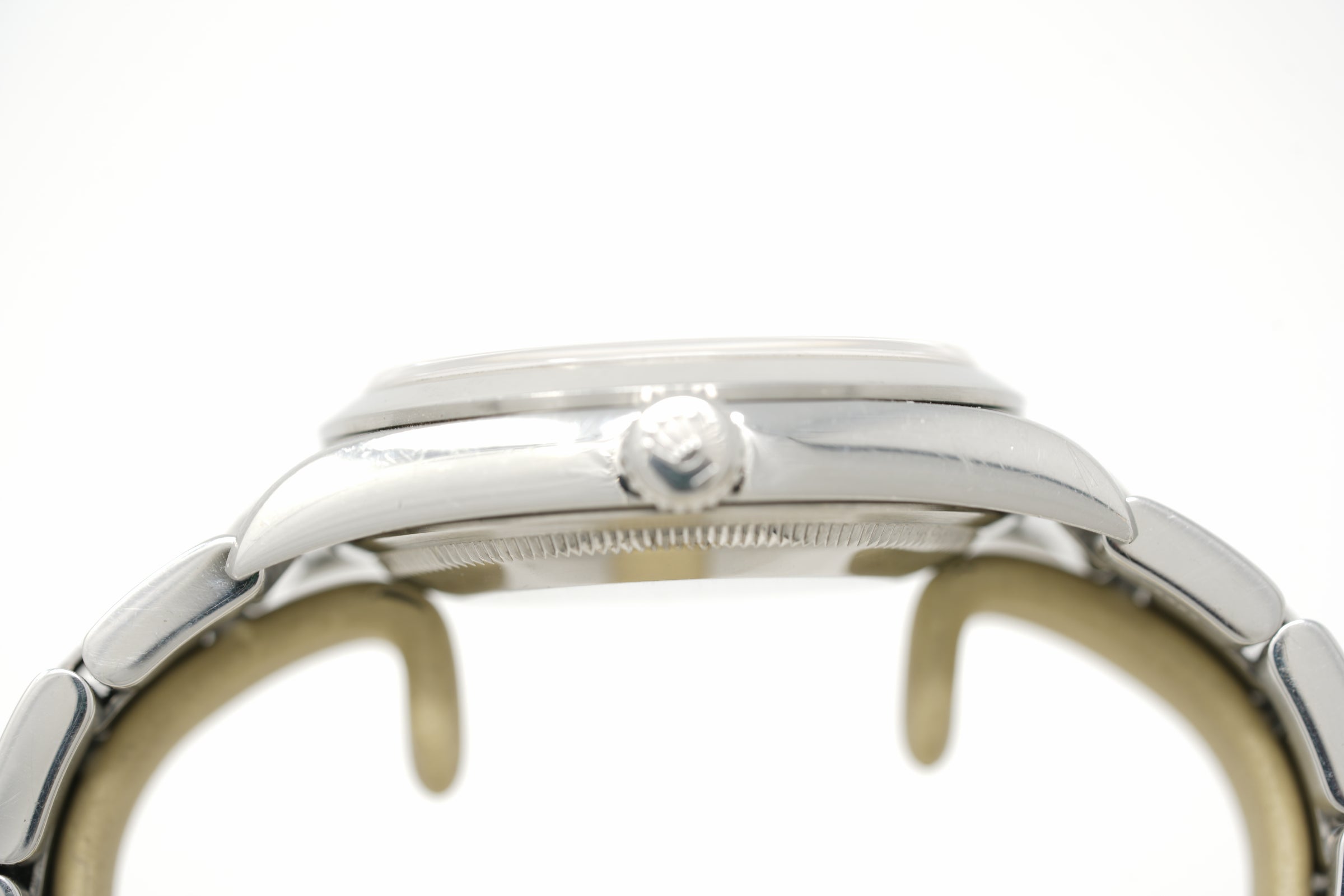 Pre-Owned Rolex Explorer 114270 Y Serial