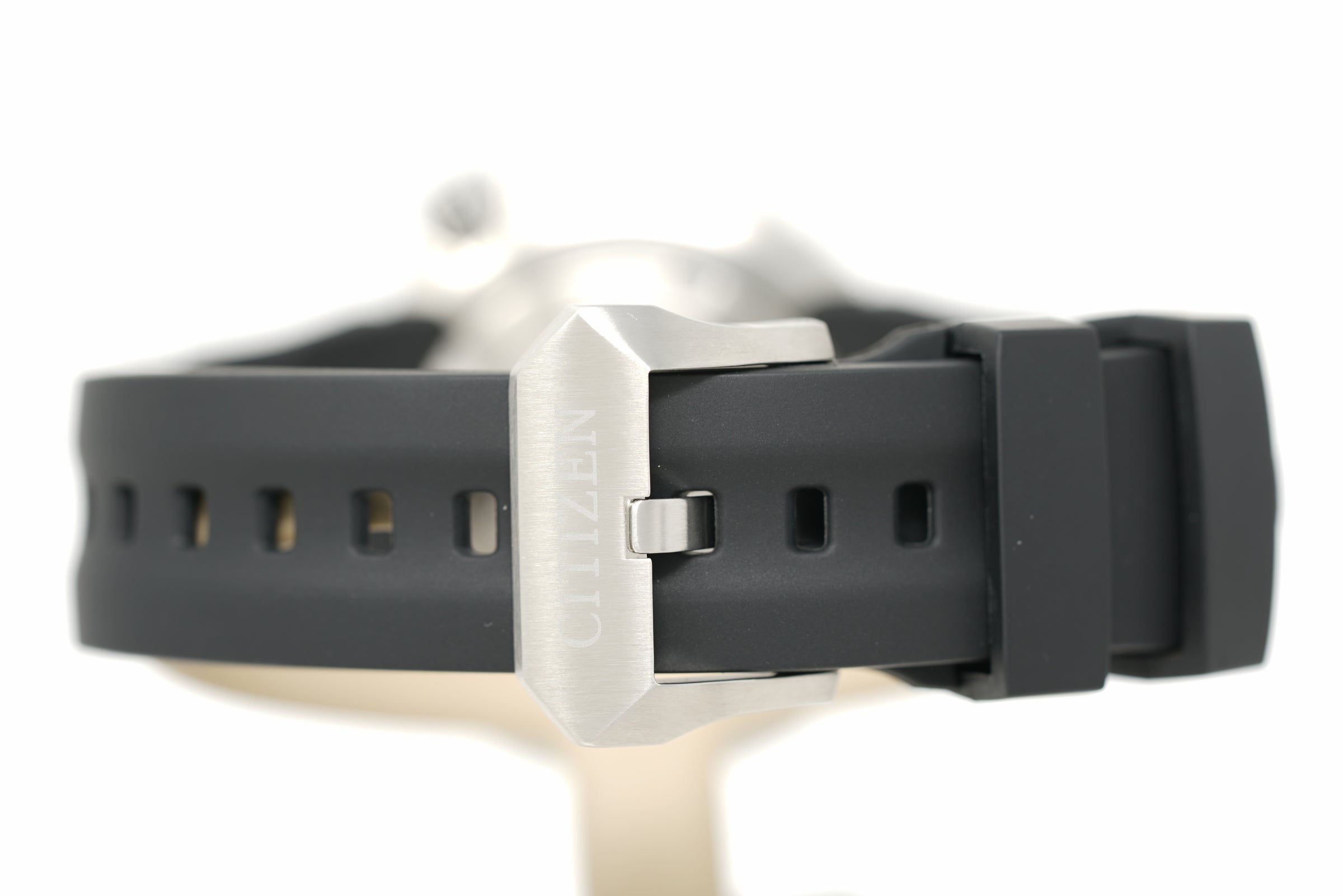 Pre-Owned Citizen Promaster Marine Professional Diver BN1024-01E