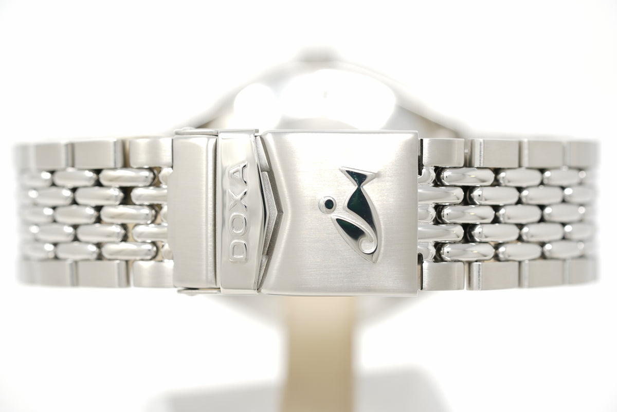 Pre-Owned Doxa SUB 200 Professional 799.10.351.10