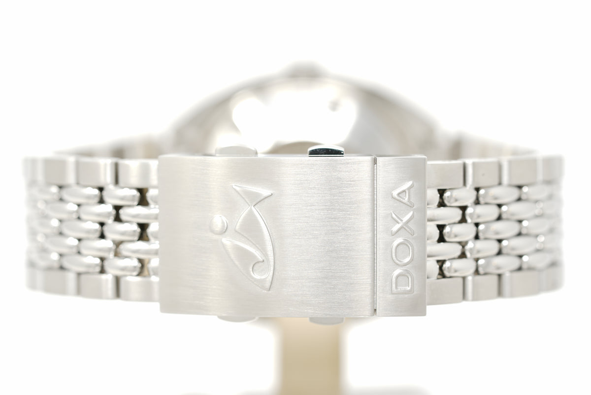 Pre-Owned Doxa SUB 300T Professional 840.10.351.10