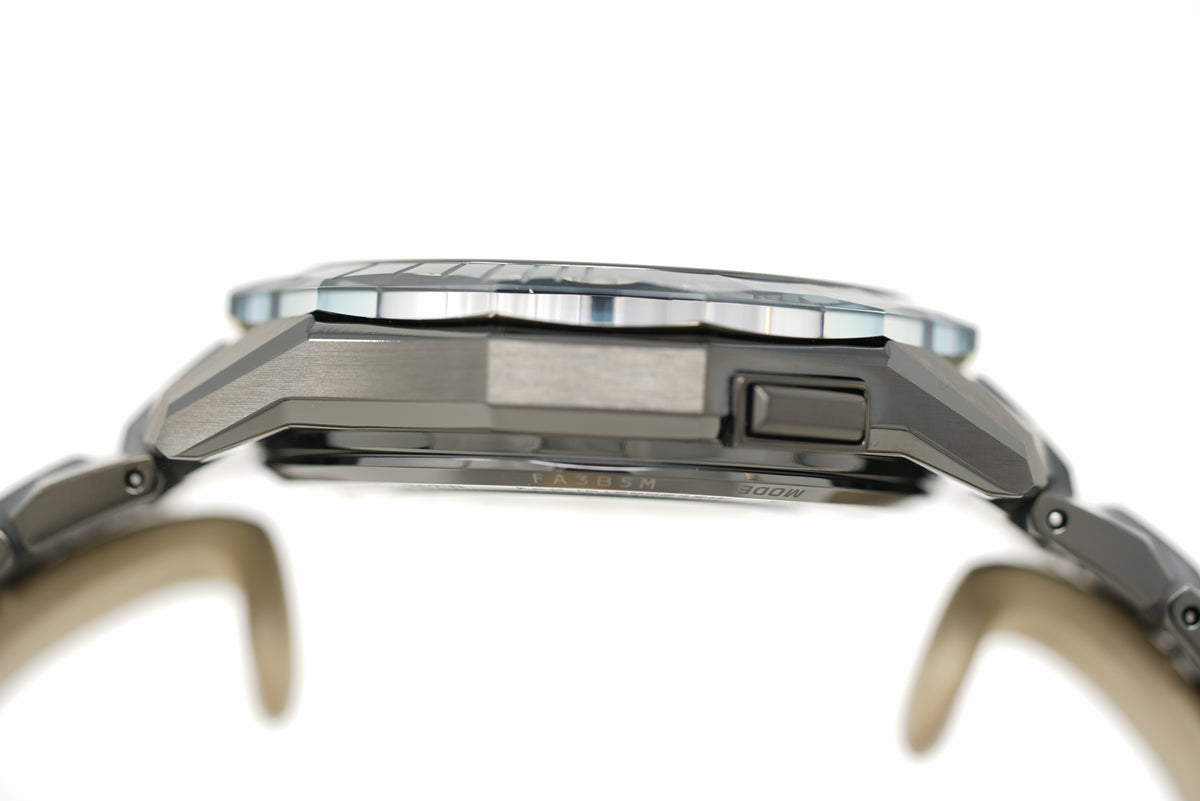 Pre-Owned Oceanus Manta OCWSG1000CN-1