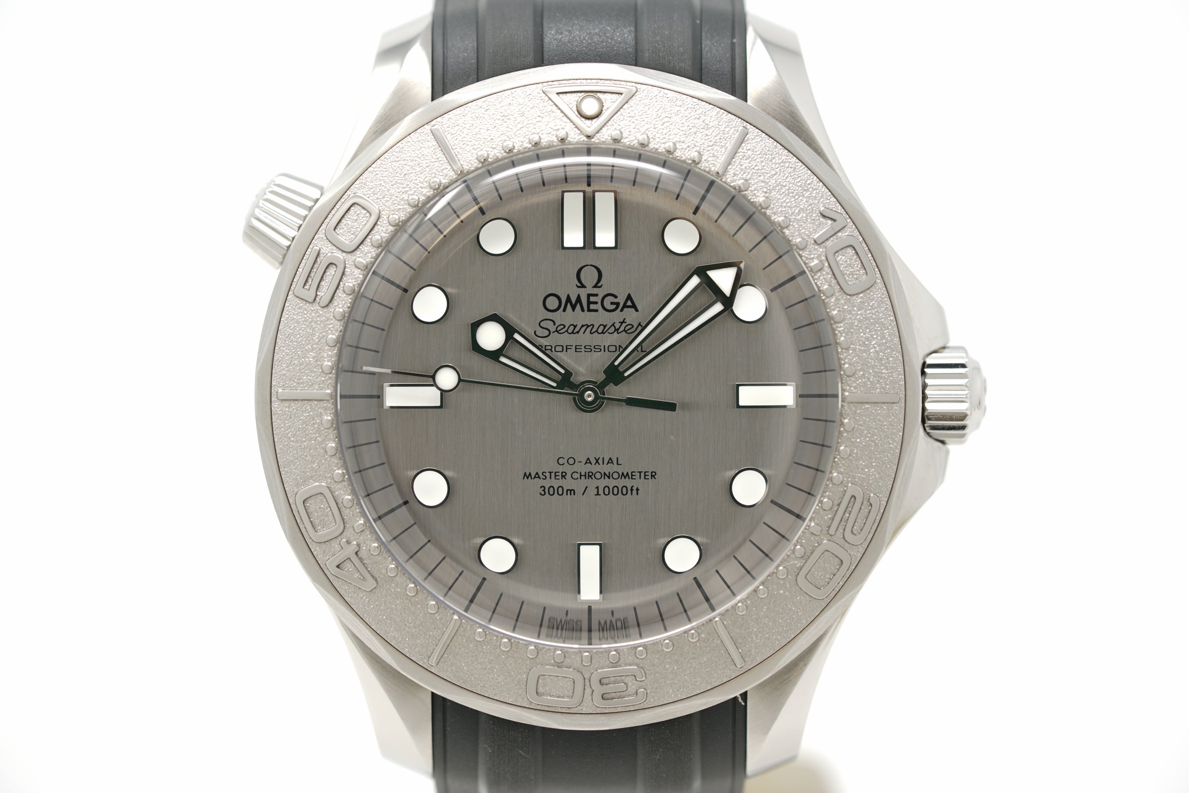 Pre-Owned Omega Seamaster Diver 300M 210.32.42.20.06.002