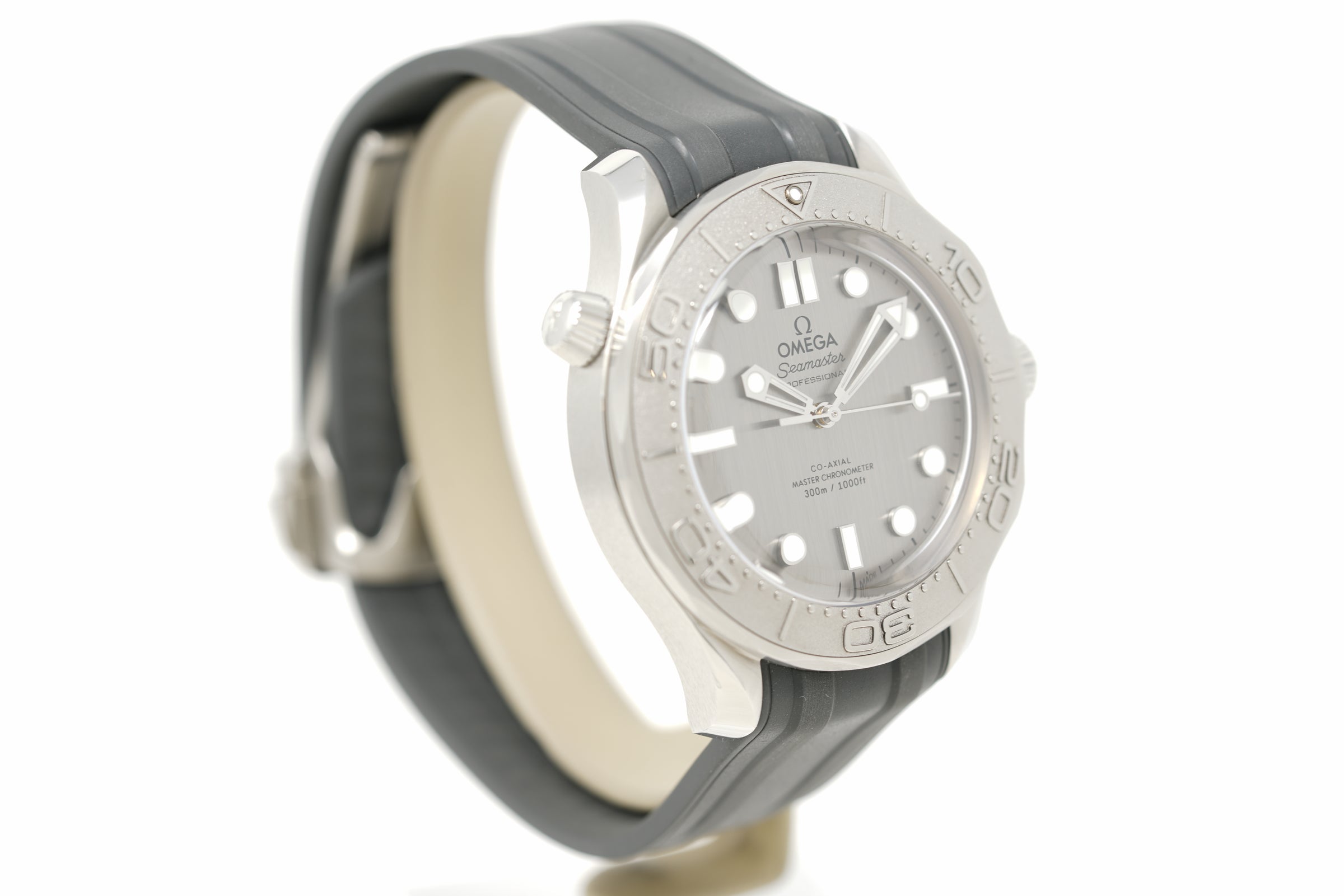 Pre-Owned Omega Seamaster Diver 300M 210.32.42.20.06.002