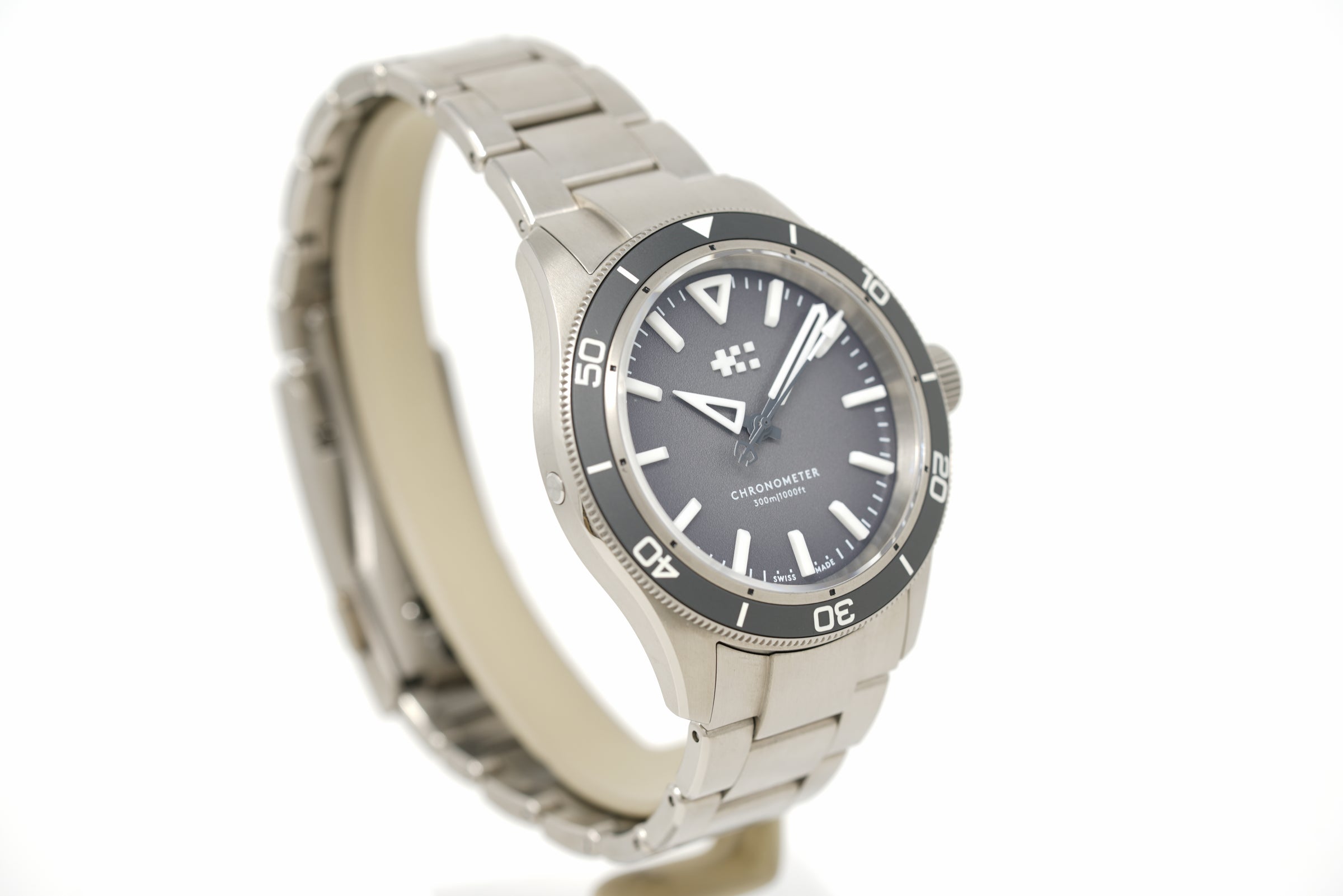 Pre-Owned Christopher Ward C60 Trident Lumière Black C60-41C3H31T0KK0