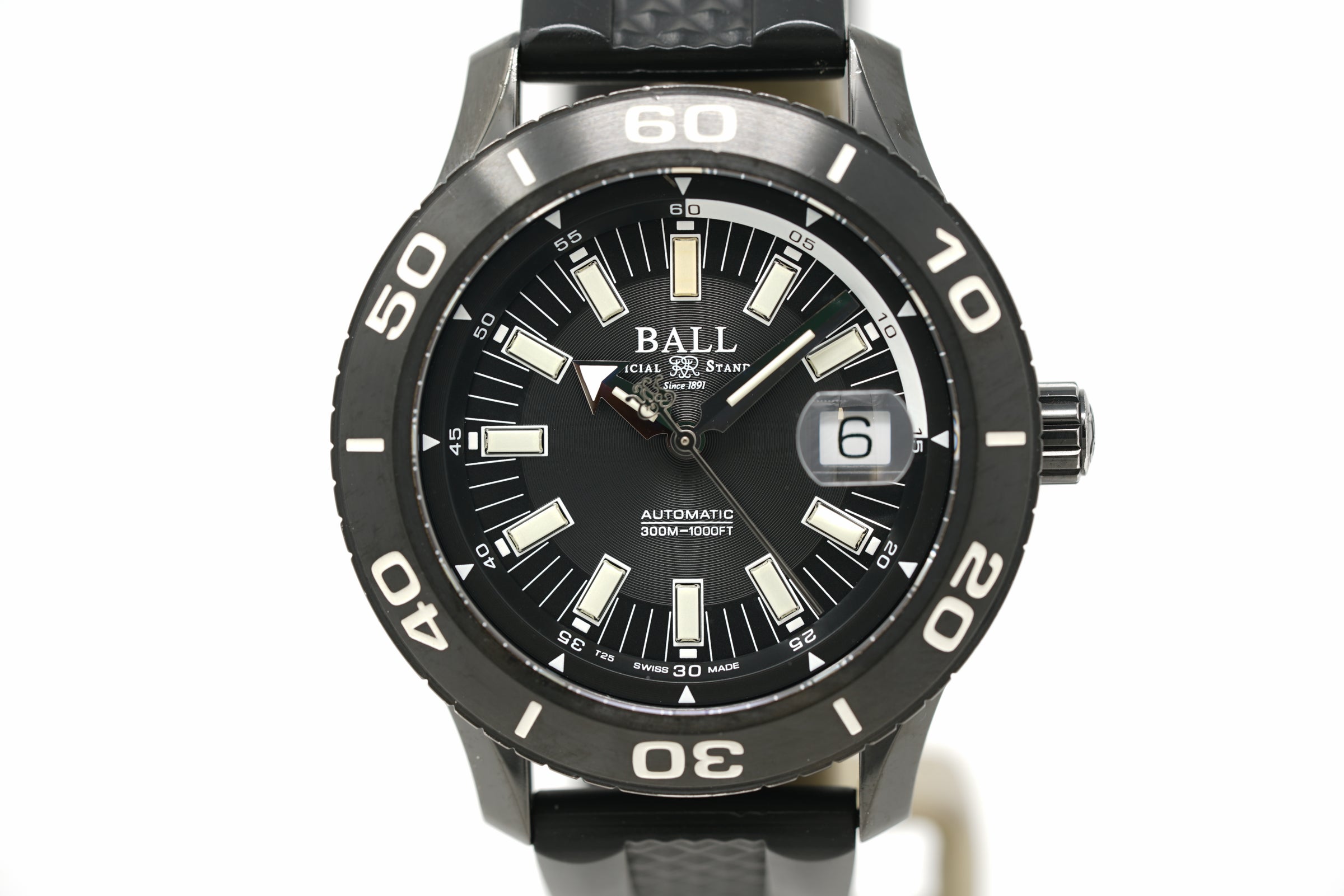 Pre-Owned Ball Fireman NECC DM3090A-P4J-BK