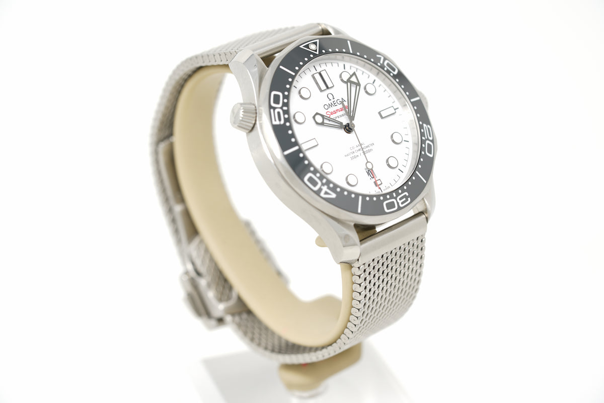 Pre-Owned Omega Seamaster Diver 300M 210.32.42.20.04.001