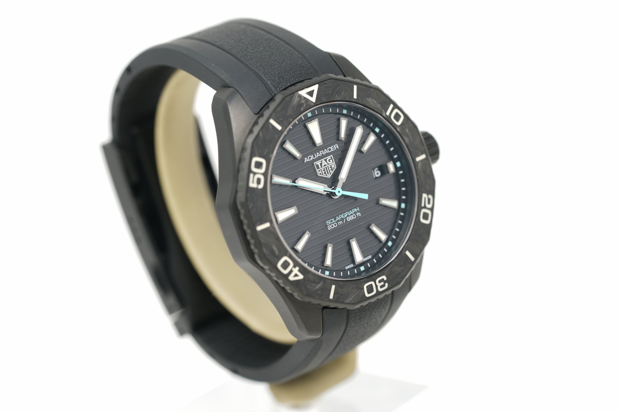 Pre-Owned Tag Heuer Aquaracer Professional 200 Solargraph WPB1112.FT6199