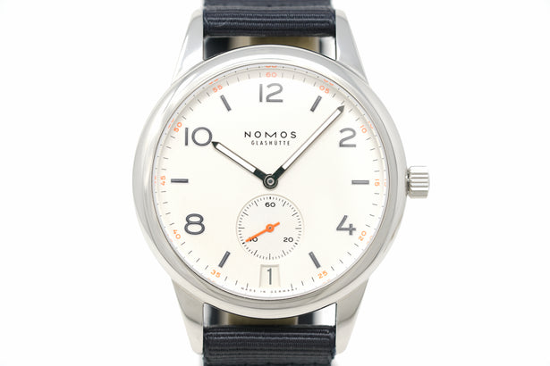 Pre-Owned Nomos Glashütte Club Automatic Date 775