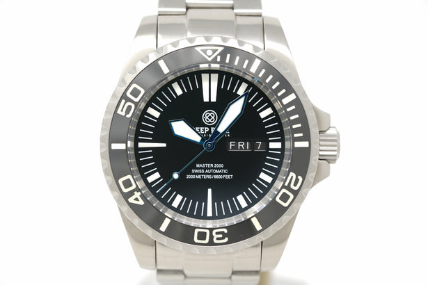 Pre-Owned Deep Blue Master 2000 Day Date Diver – Black Black Blue