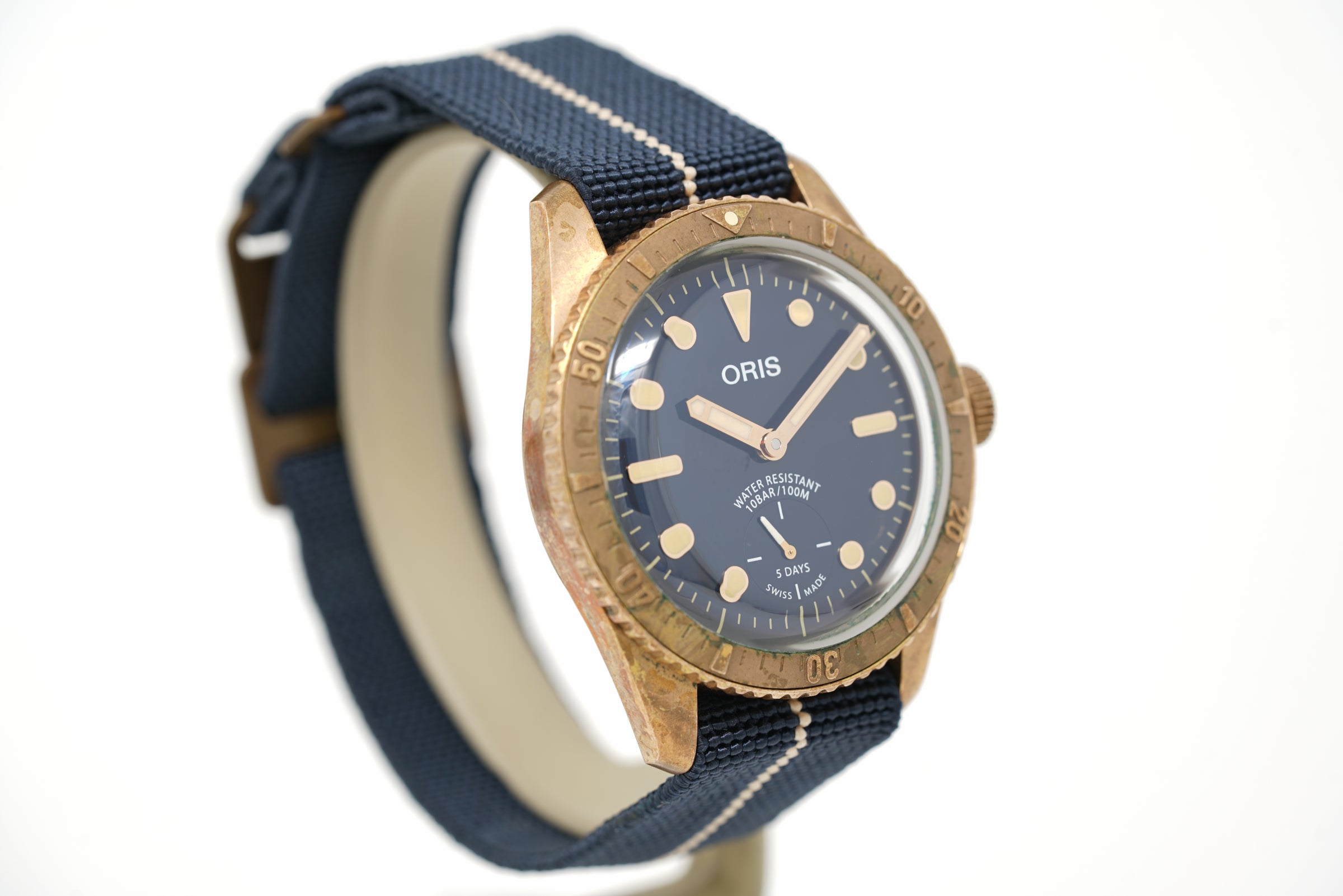 Pre-Owned Oris Carl Brashear Calibre 401 Limited 01 401 7764 3185-Set