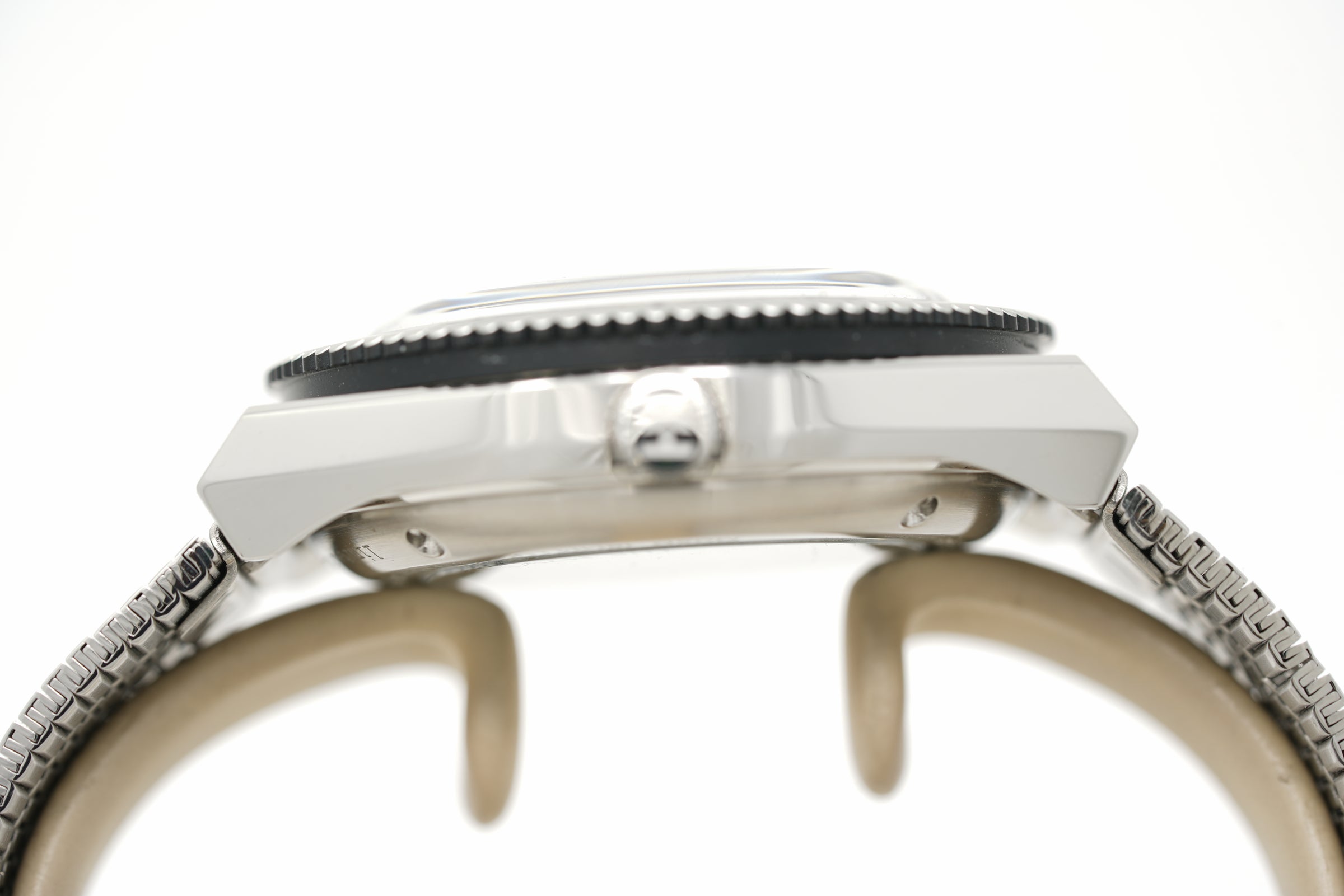 Pre-Owned Timex x seconde/seconde/ IYKYK TW2W23100