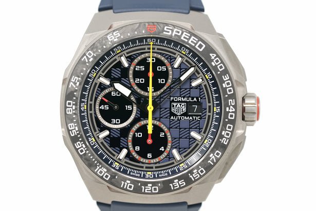 Pre-Owned Tag Heuer Formula 1 Chronograph x Oracle Red Bull Racing CBZ2080.FT8091