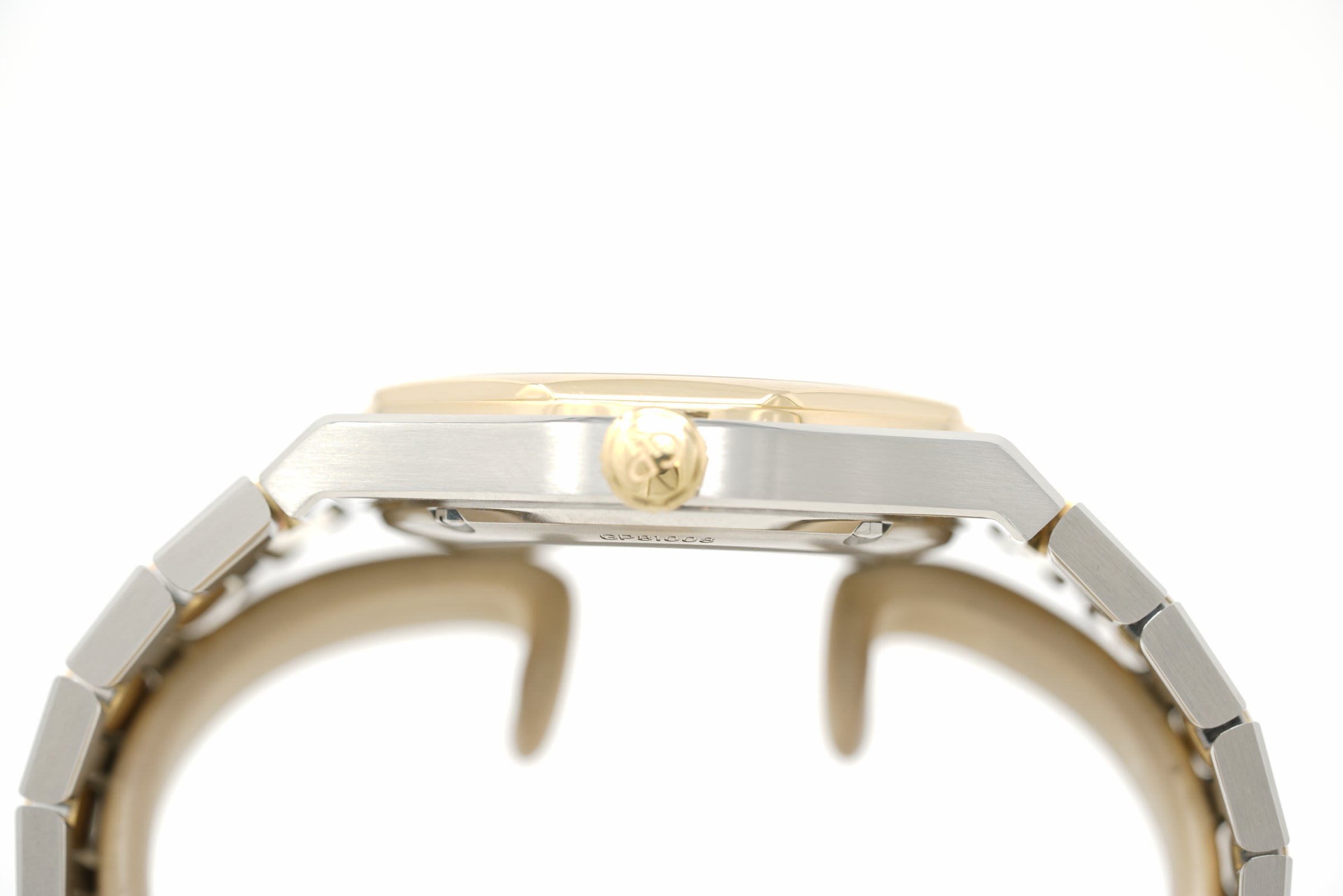 Pre-Owned Girard Perregaux Laureato Fifty 81008-63-3412-1CM