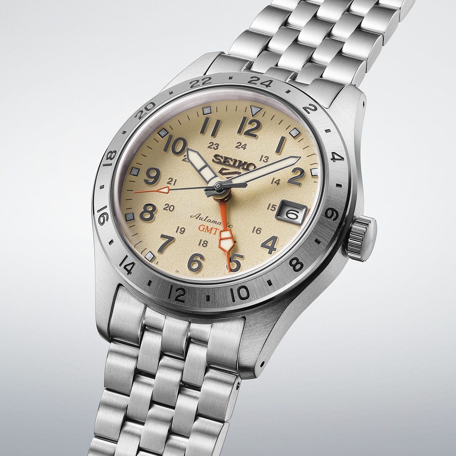 Seiko 5 Sports Field GMT HDB002