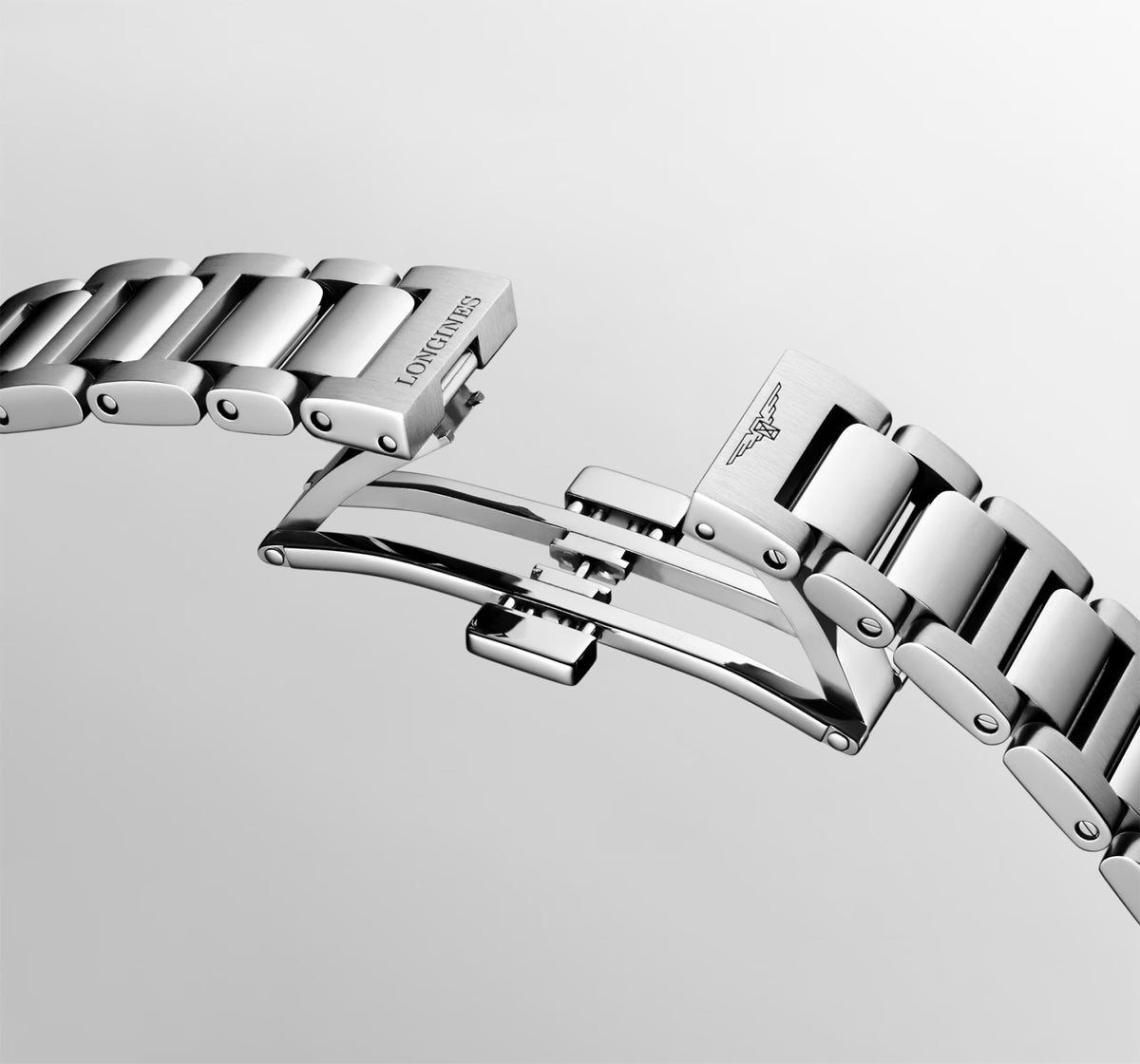 Longines Conquest 30mm Quartz L3.350.4.18.6