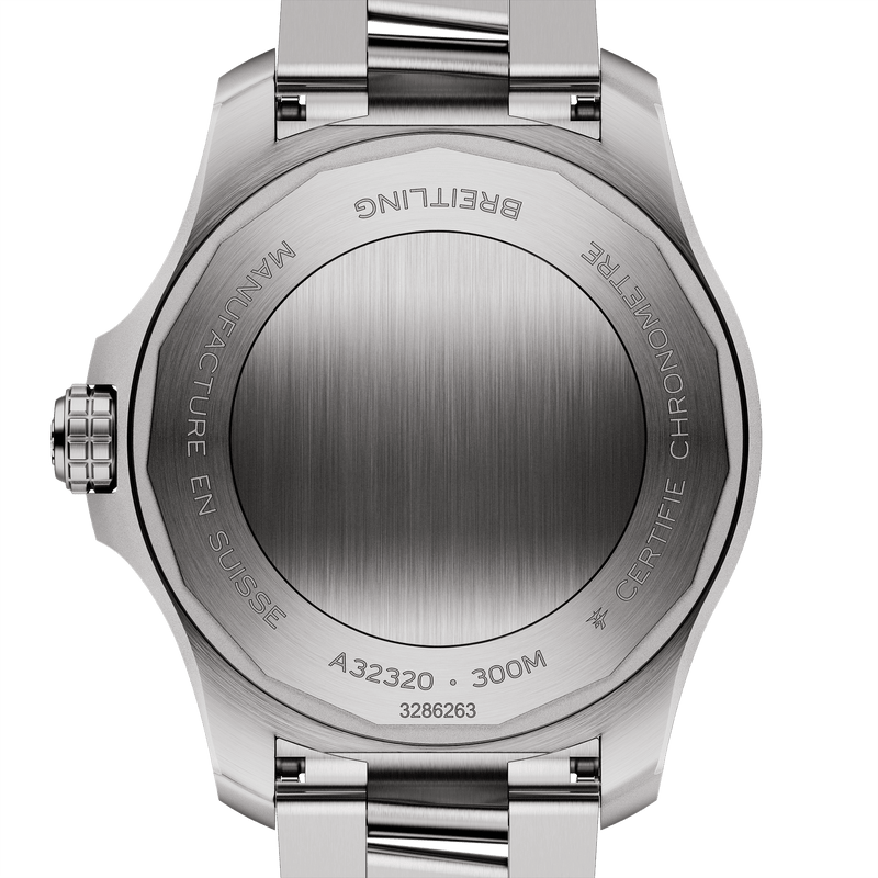 Breitling Avenger Automatic GMT 44 A32320101B1A1