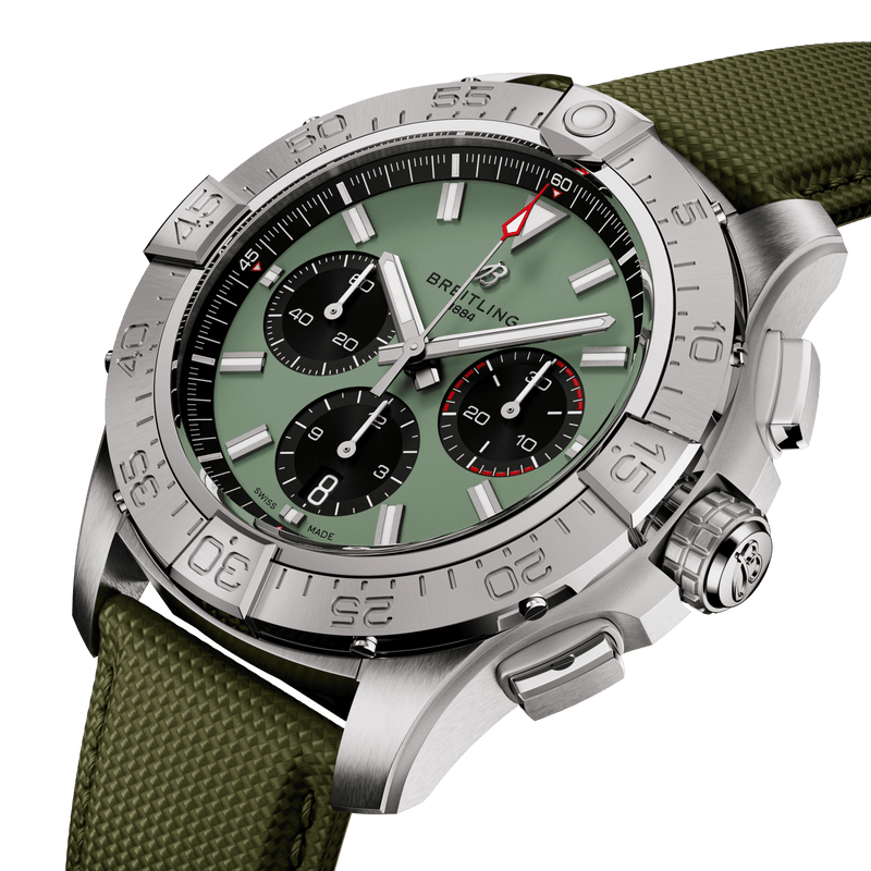 Breitling Avenger B01 Chronograph 44 AB0147101L1X1