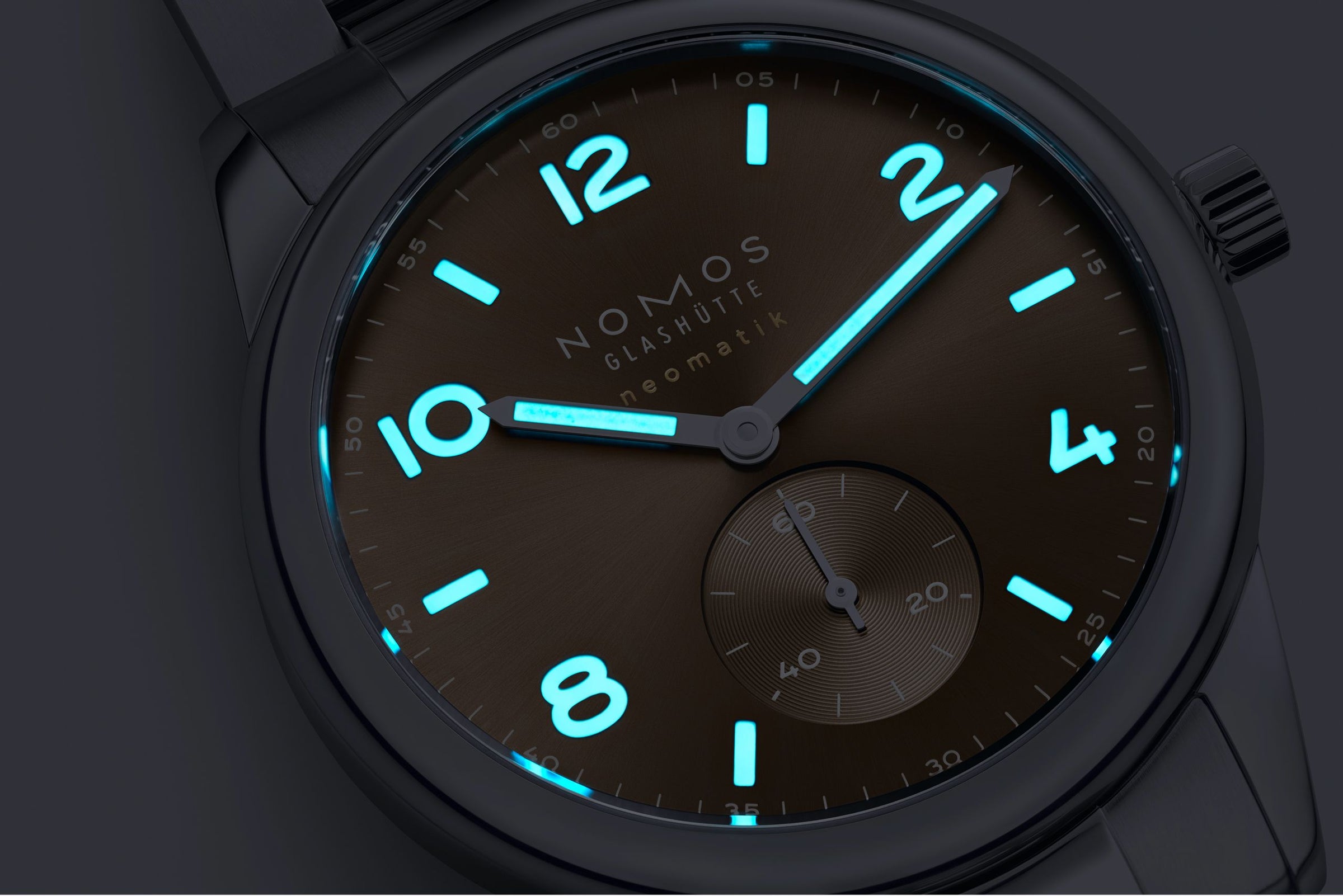 Nomos Glashütte Club Sport Neomatik 39 Ember 762