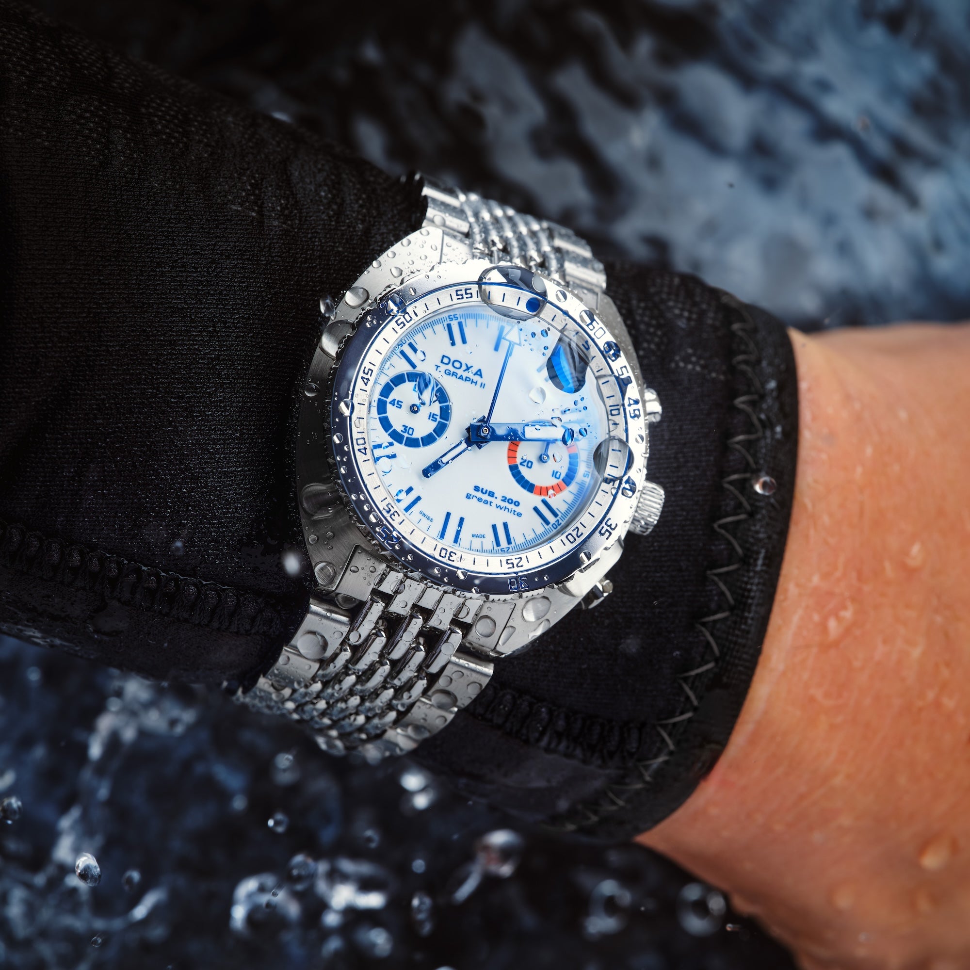 Doxa SUB T.GRAPH II 'Great White' Topper Edition 806.10.011.10-SE9