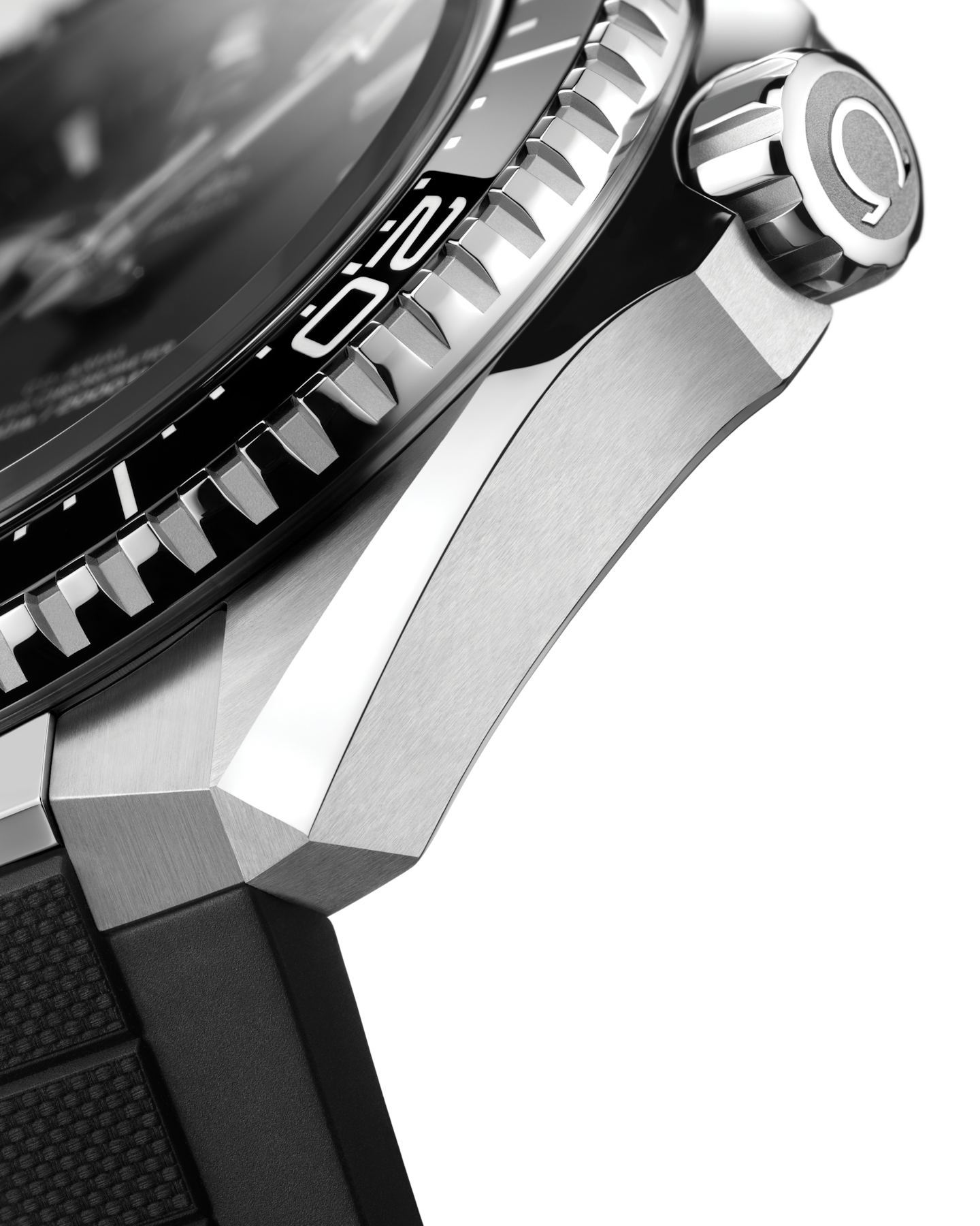 Omega Seamaster Planet Ocean 600m 217.32.42.21.01.001
