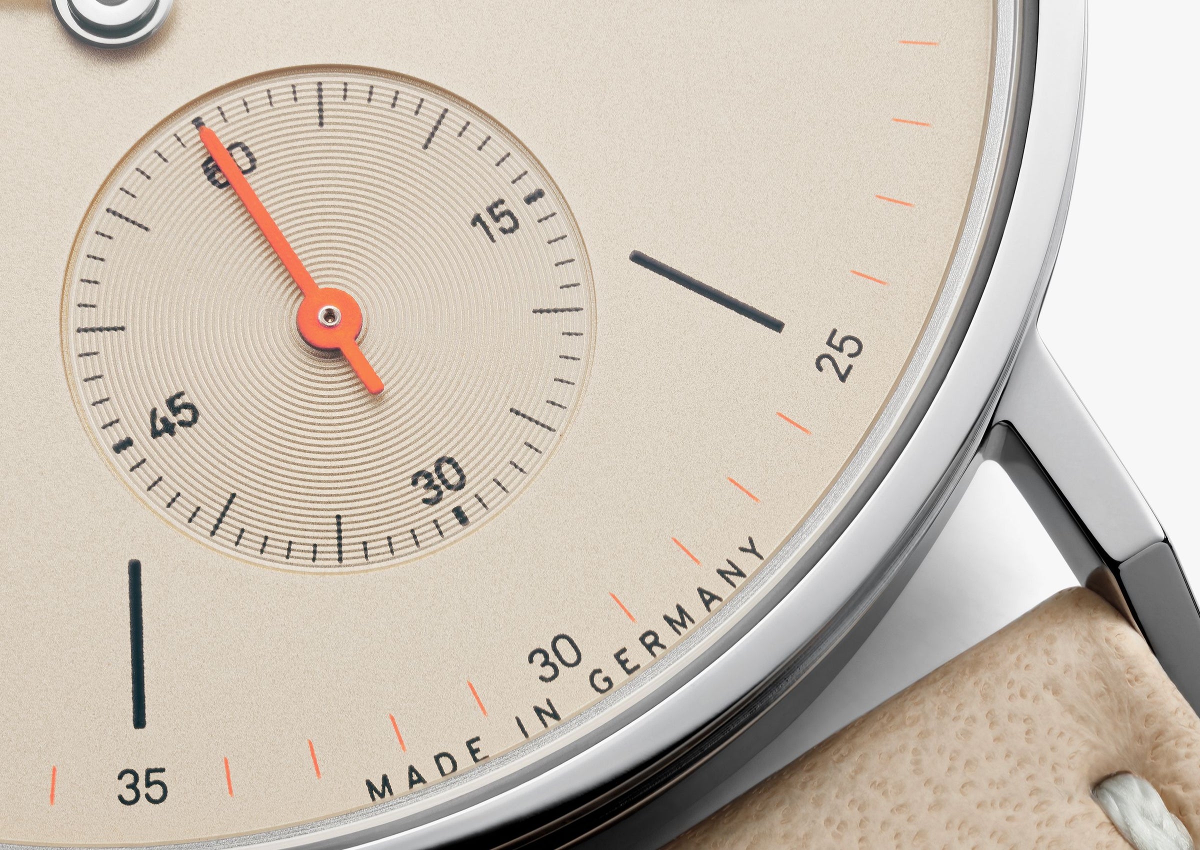Nomos Glashütte Tangente Neomatik 35 Champagne 176