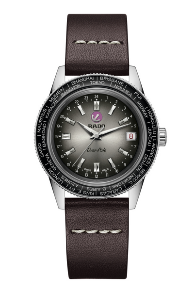 rado-captain-cook-over-pole-